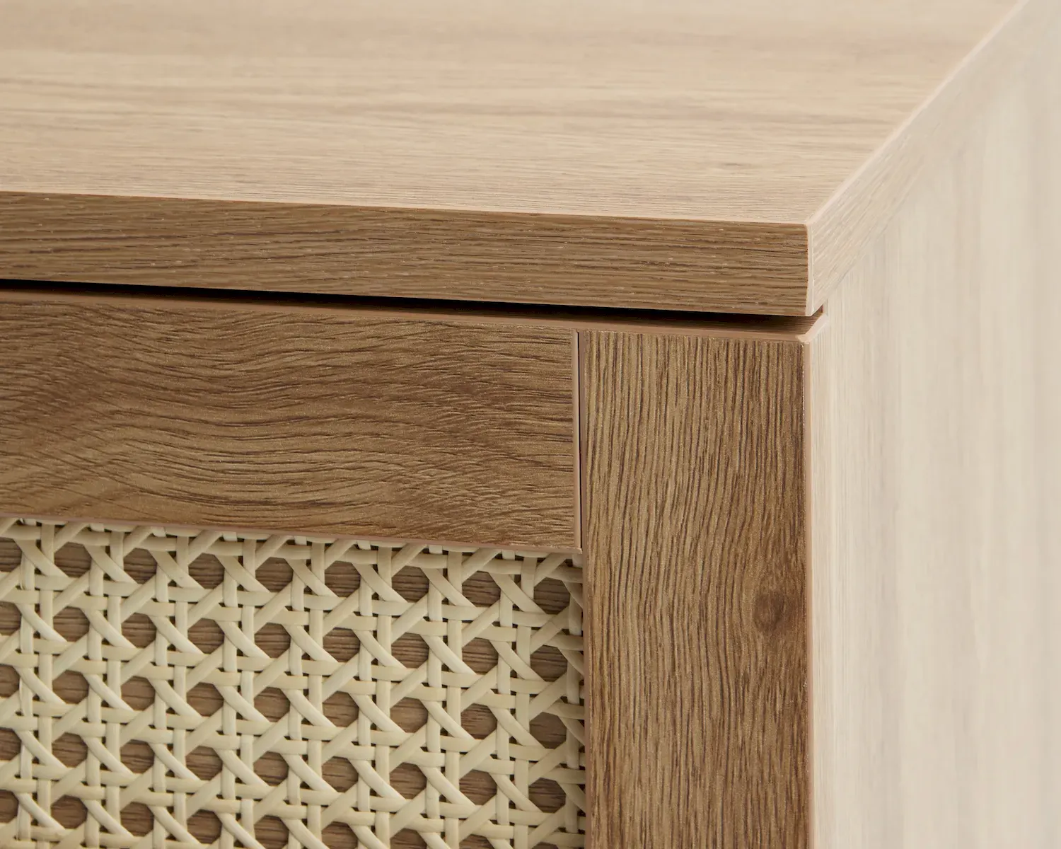 Komoda PENSACOLA z 3 szufladami - efekt dębu, naturalny - UN_44632023