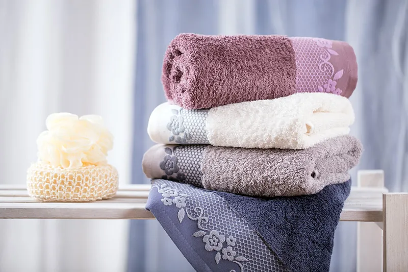 Ręcznik z bordiurą BJORK 50X90 gramatura 500 fioletowy - FARO_10447