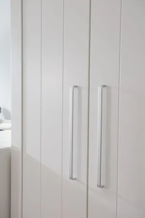 Półka do szafy 2-drzwiowej CALMO biała - PIN_PL-021-042-110