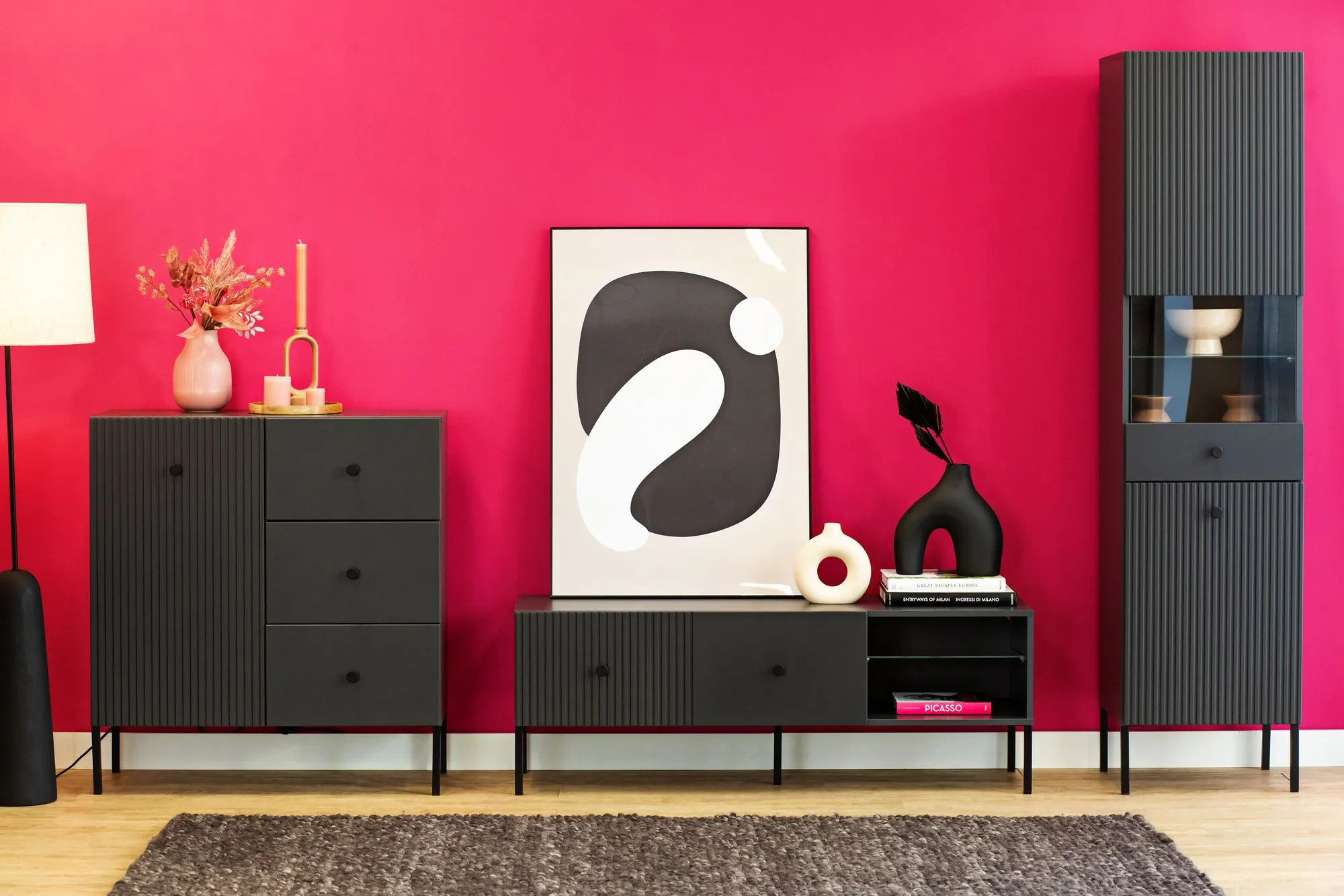 Szafka RTV 1-drzwiowa ze szklaną półka VIENA ryflowany front antracyt - INT_5003207