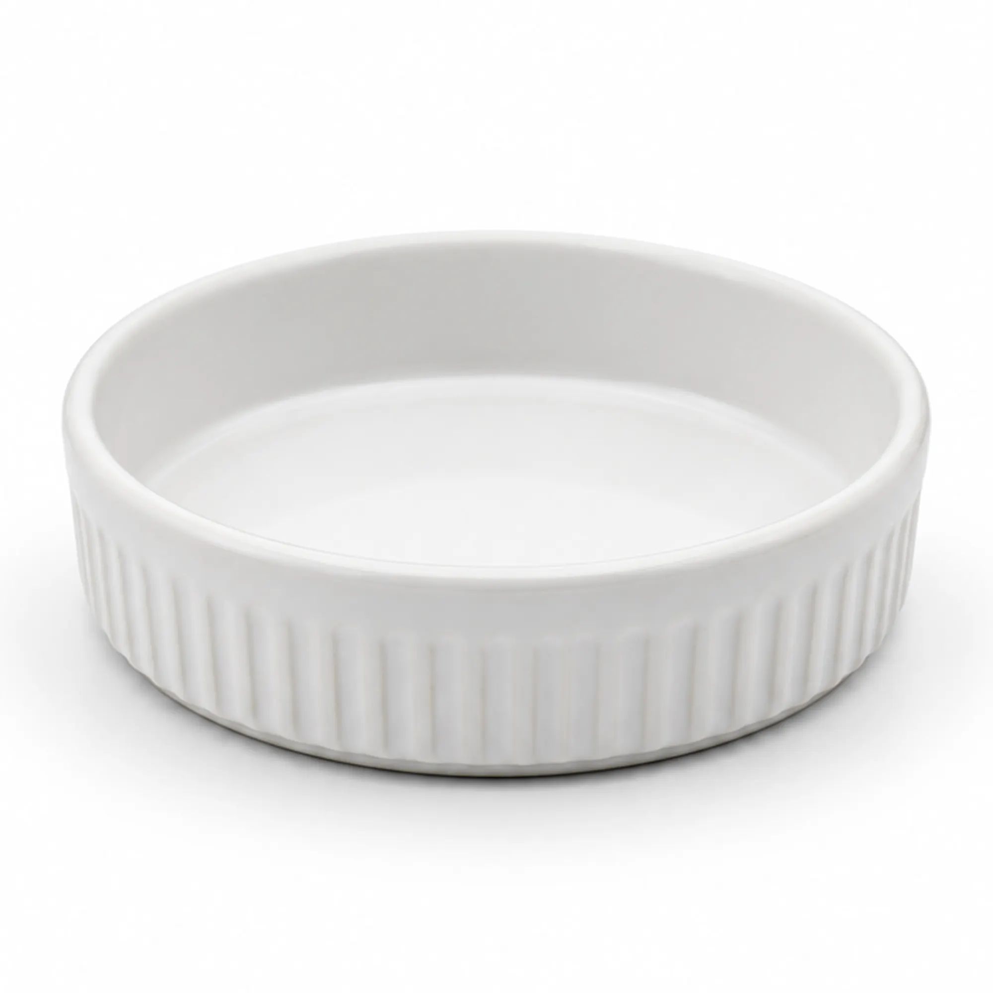 image misk a ceramiczna, naczynie żaroodporne, biały kolor, wzór żłobiony, ceramiczny miska