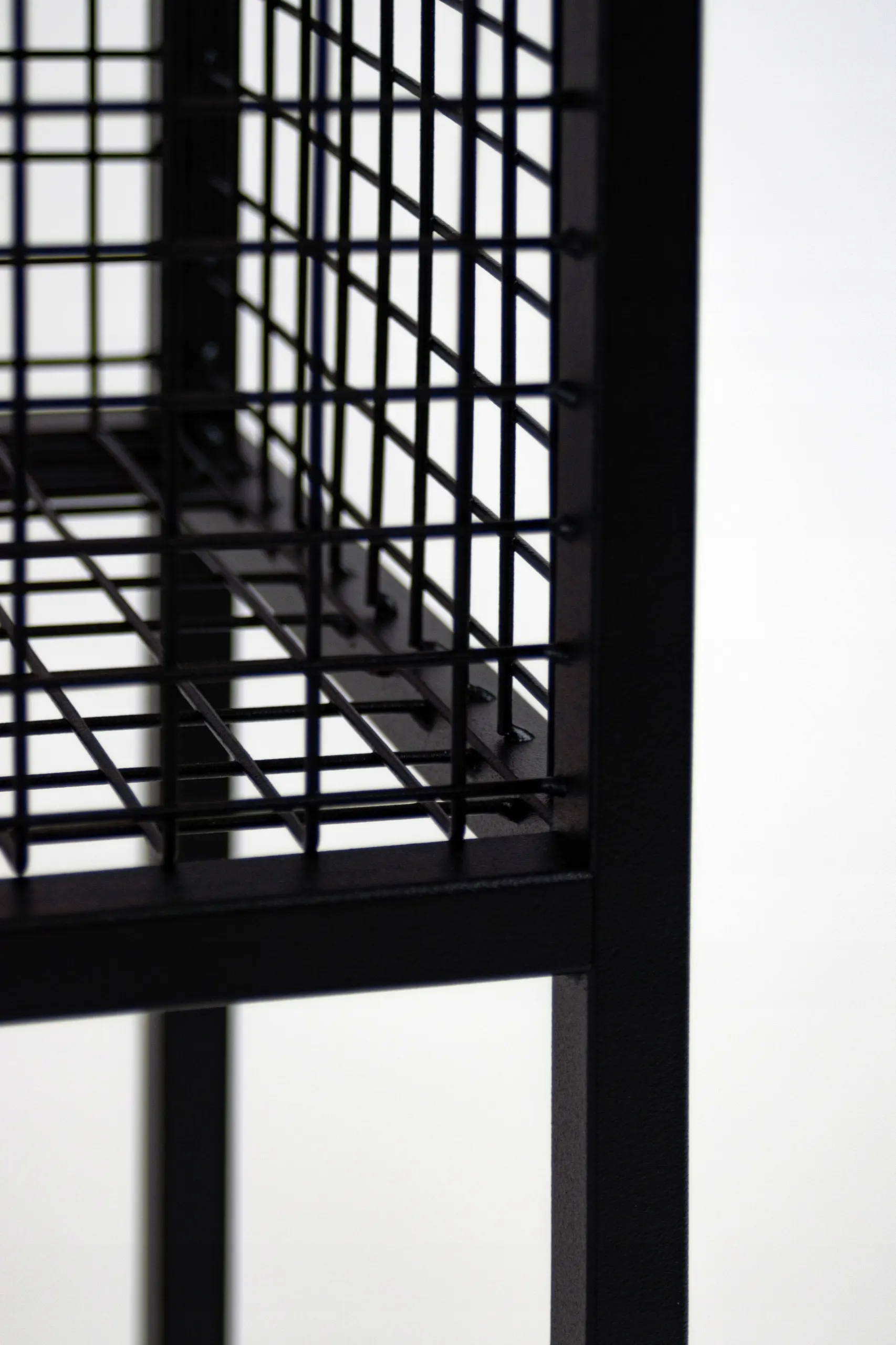 Kwietnik stojący siatka DAX L czarny - LD_TZ000152