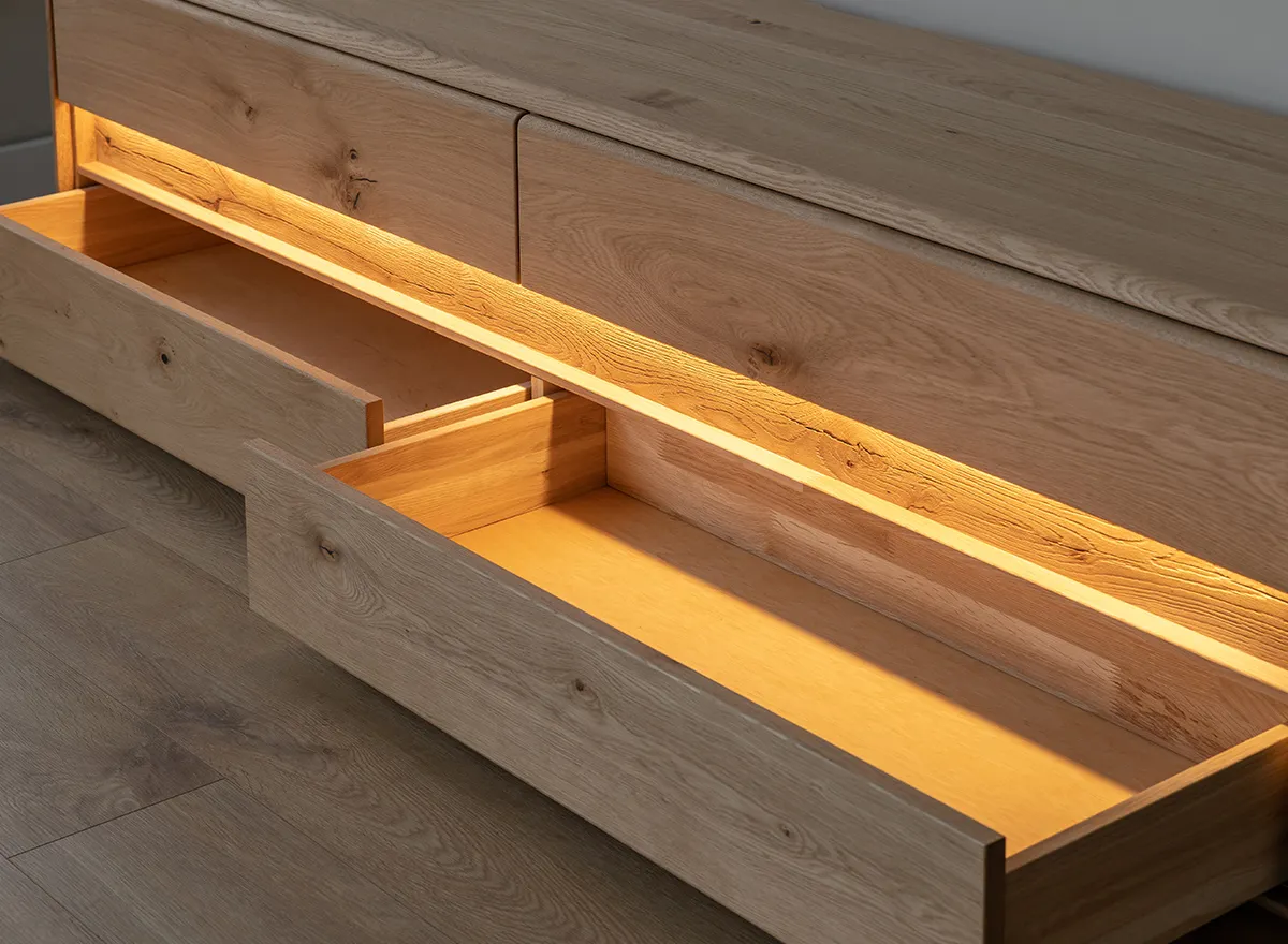 Szafka RTV z szufladami drewniana DIVISIONE listwa led 184 cm dąb olejowany - ZIDIV10