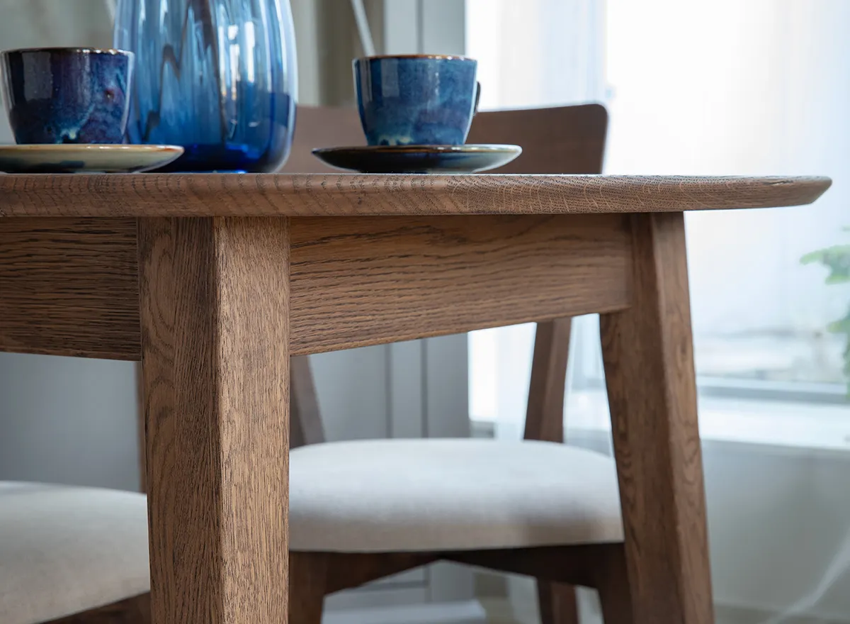 Stół dębowy okrągły ORBETELLO rozkładany 110-210 cm - tabacco - KULSR110_2X50T