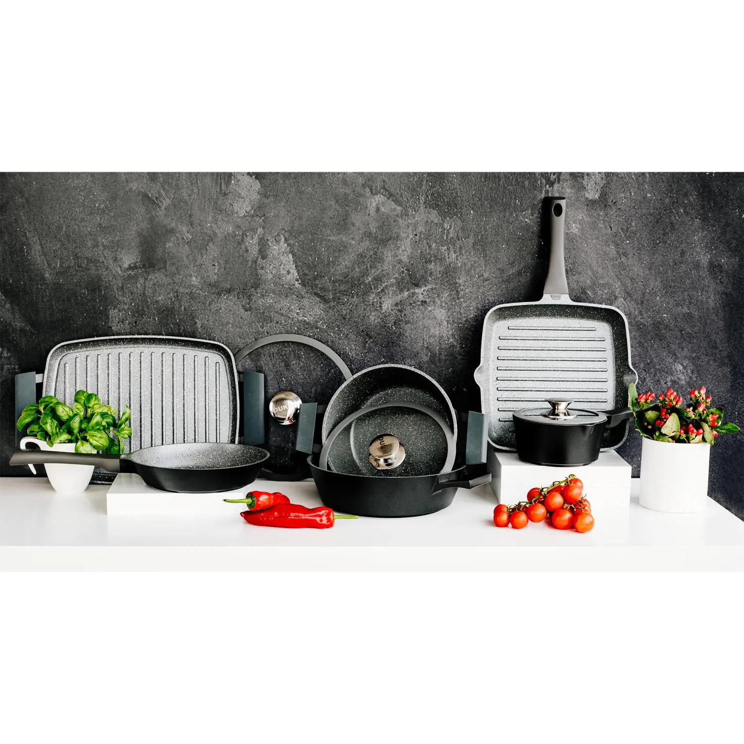 grill, zestaw naczyń, patelnia, grill grillowa, naczynia garnkowe