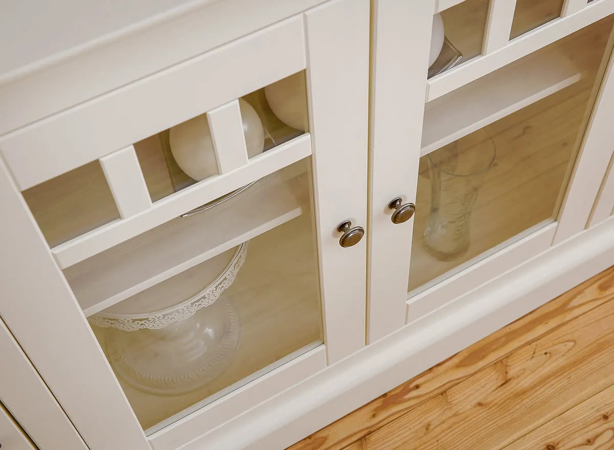 Komoda BELLUNO ELEGANTE 4-drzwiowa z przeszkleniem - biała - PL003B