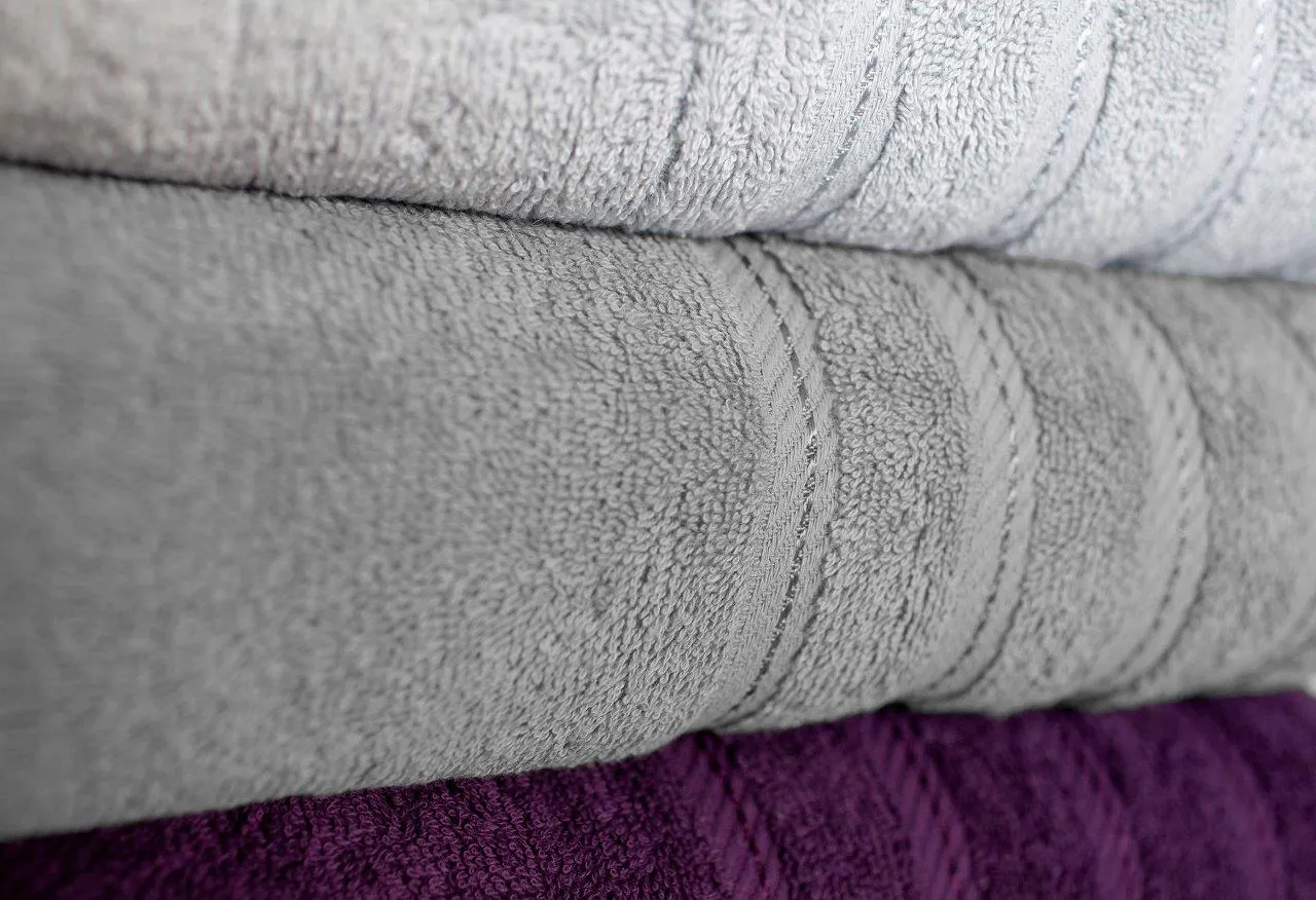 Ręcznik frotte EVA 70x140 gramatura 450 stalowy - FARO_26514