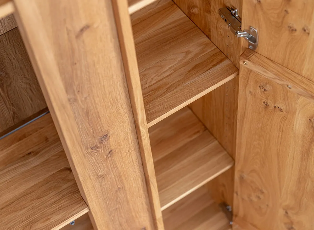 Witryna dębowa COLLODI oświetleniem - dąb olejowany - ZICOL02