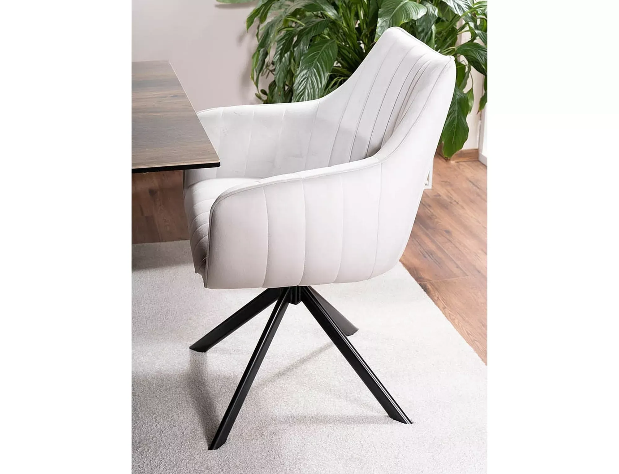 Krzesło obrotowe 180° AZALIA VELVET Bluvel 03 jasny szary czarny stelaż - AZALIAVCJSZ