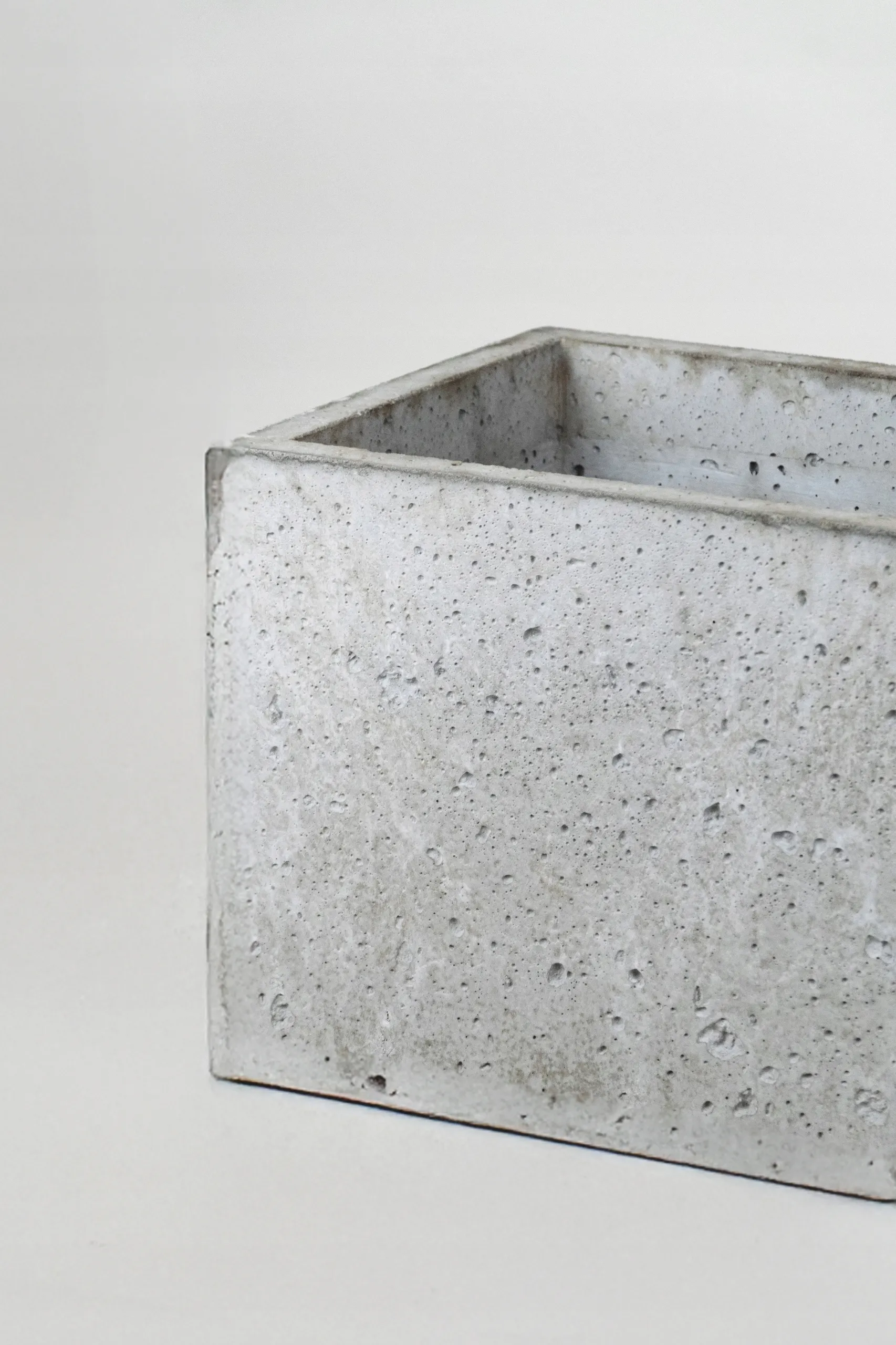 DONICZKA zewnętrzna betonowa SEVRAN szara - LD_TZ000547