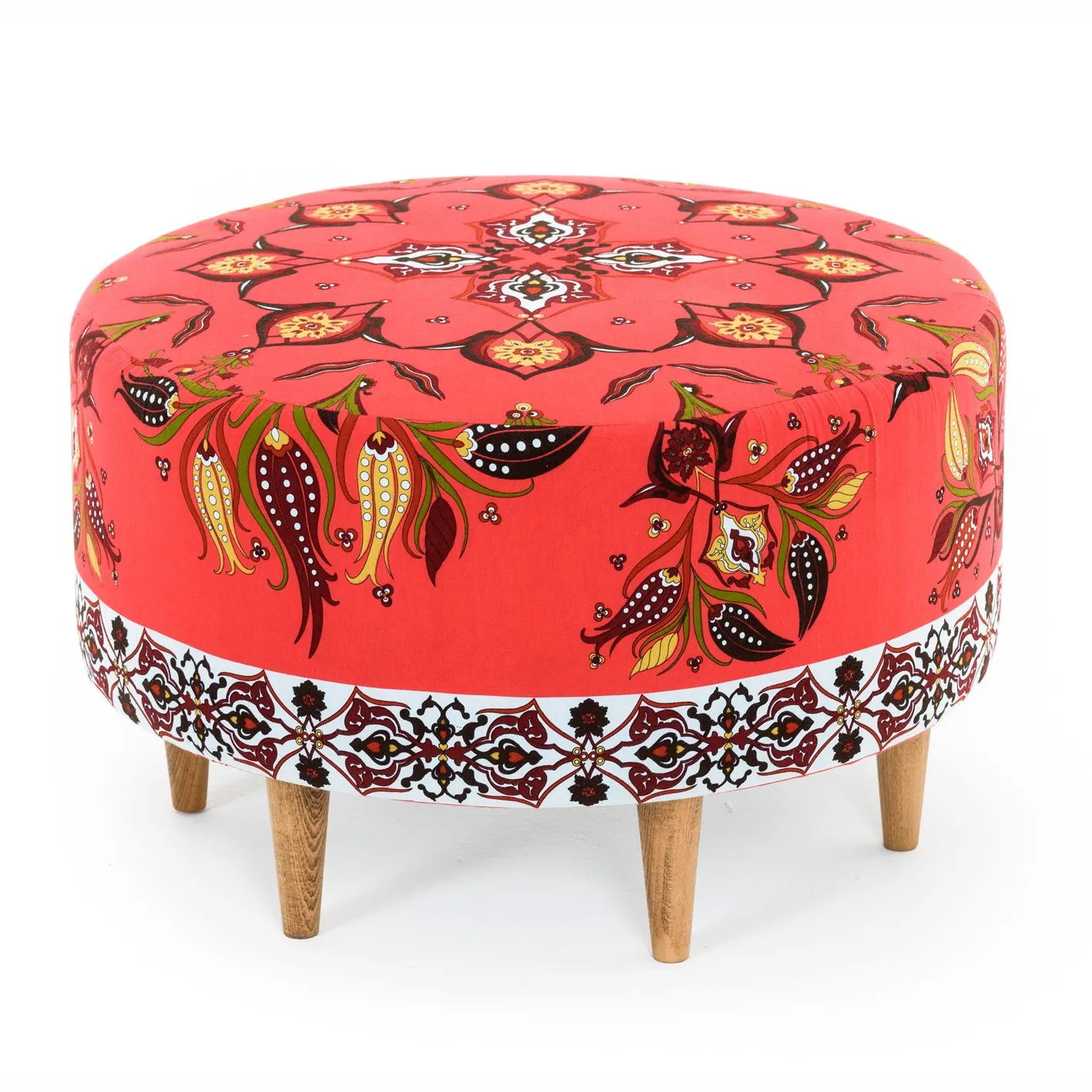 ottoman, fotel-pufa, tkanina-kolor, wzór-romanski, drewniane-nogi