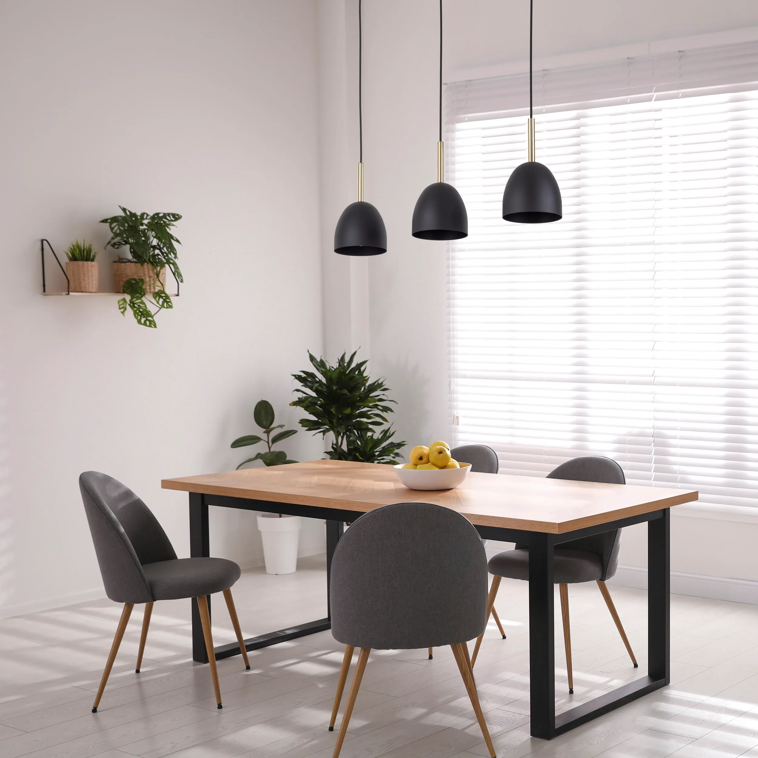 Lampa wisząca NORD czarna ze złotymi elementami 130x68x13cm - TK_4871