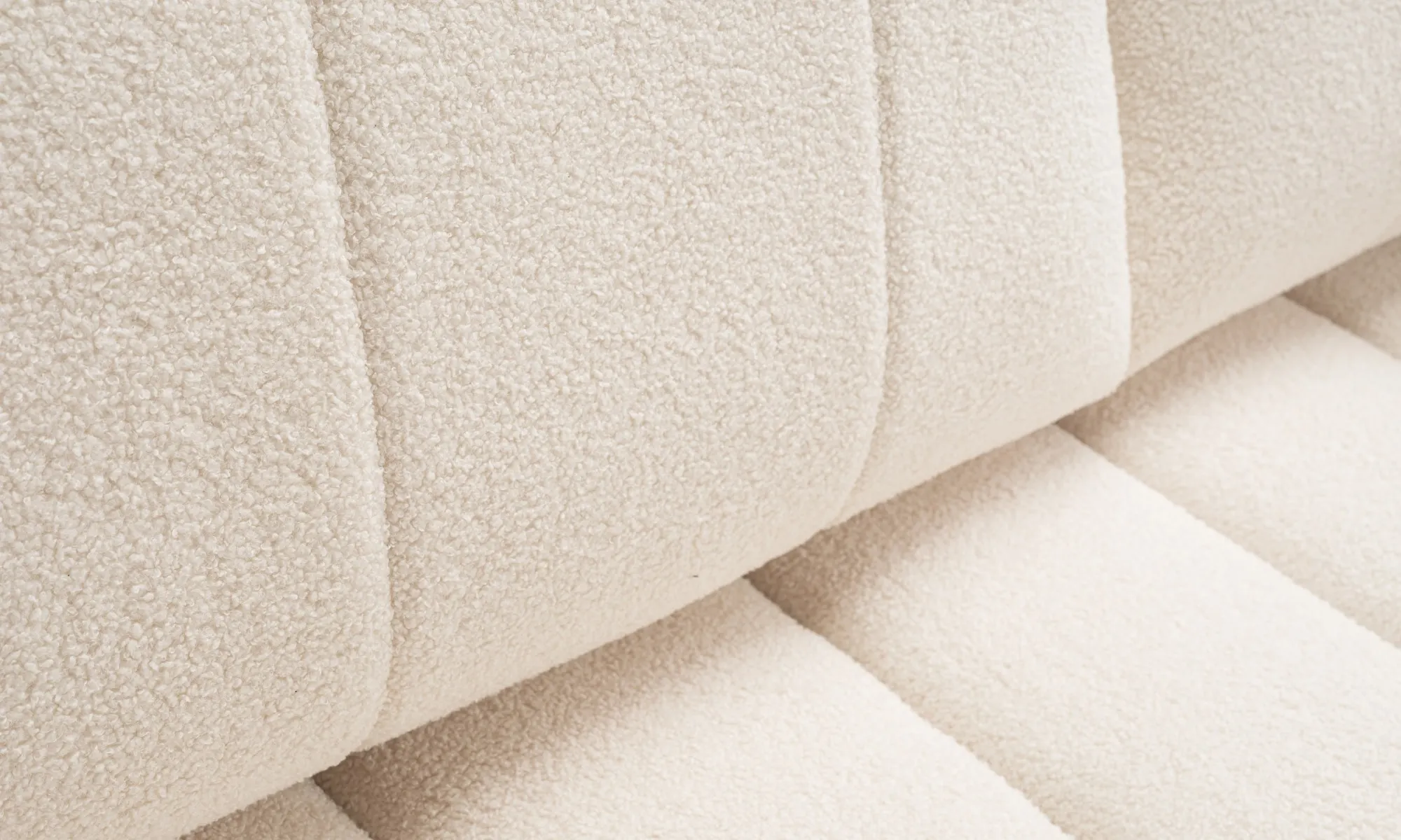 Sofa rozkładana z pojemnikiem BALOO LAMBI 248 cm pikowana beżowa — zdjęcie 8