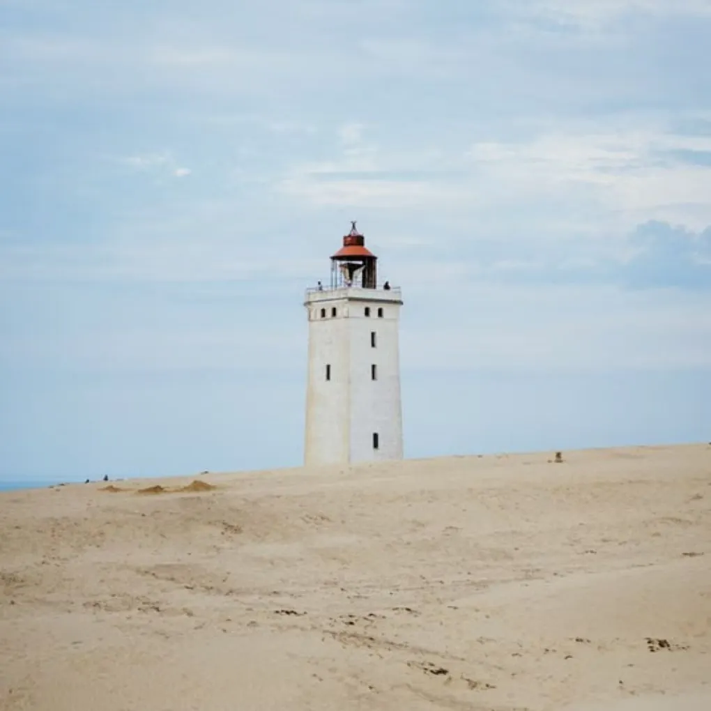 latarnia, latarnia morska, plaża, pustynia, budynek