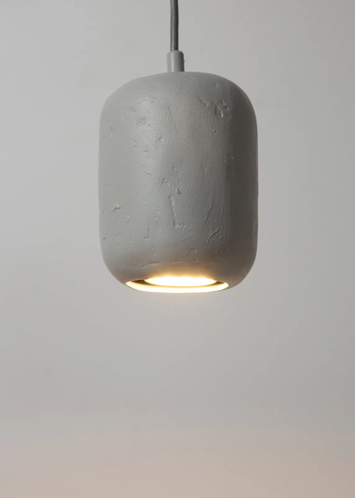 Lampa wisząca OLO 3 koło ceramiczny klosz szara - SI_41416