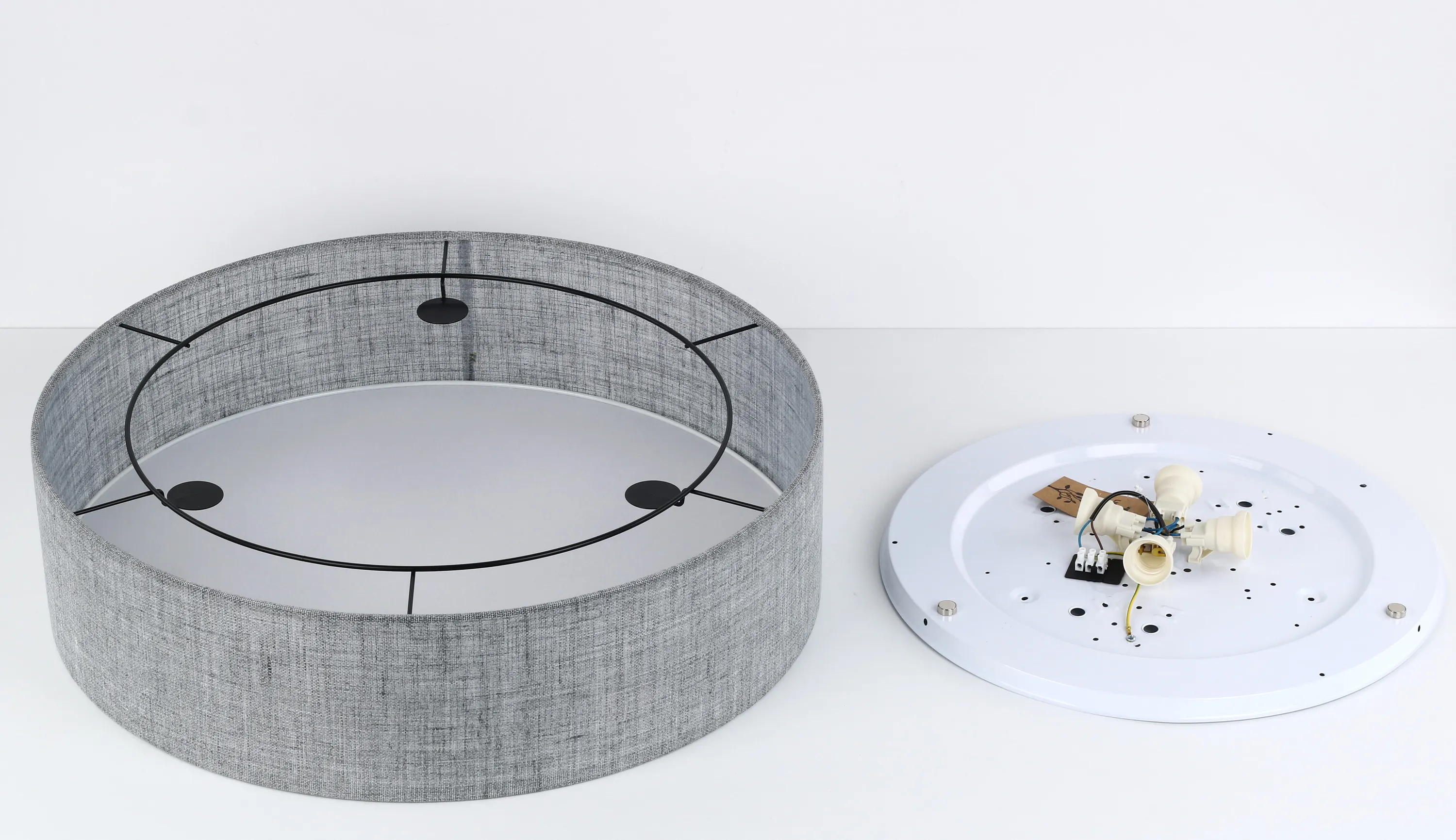 Lampa sufitowa EARTH szara z tkaniny biały klosz 60x17cm - TK_4661