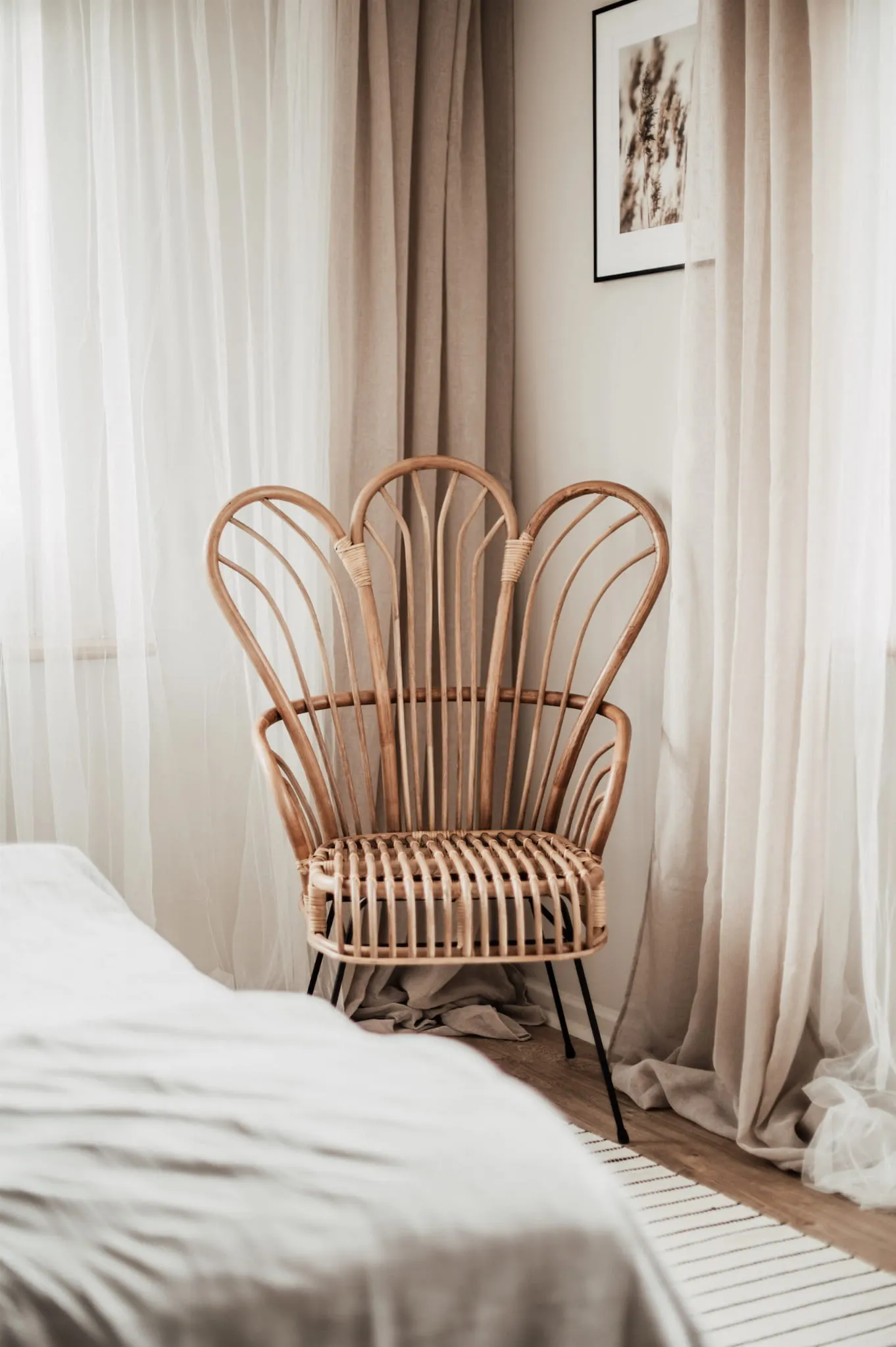 Fotel rattanowy LOTUS naturalne/czarne metalowe nogi - MMRC002