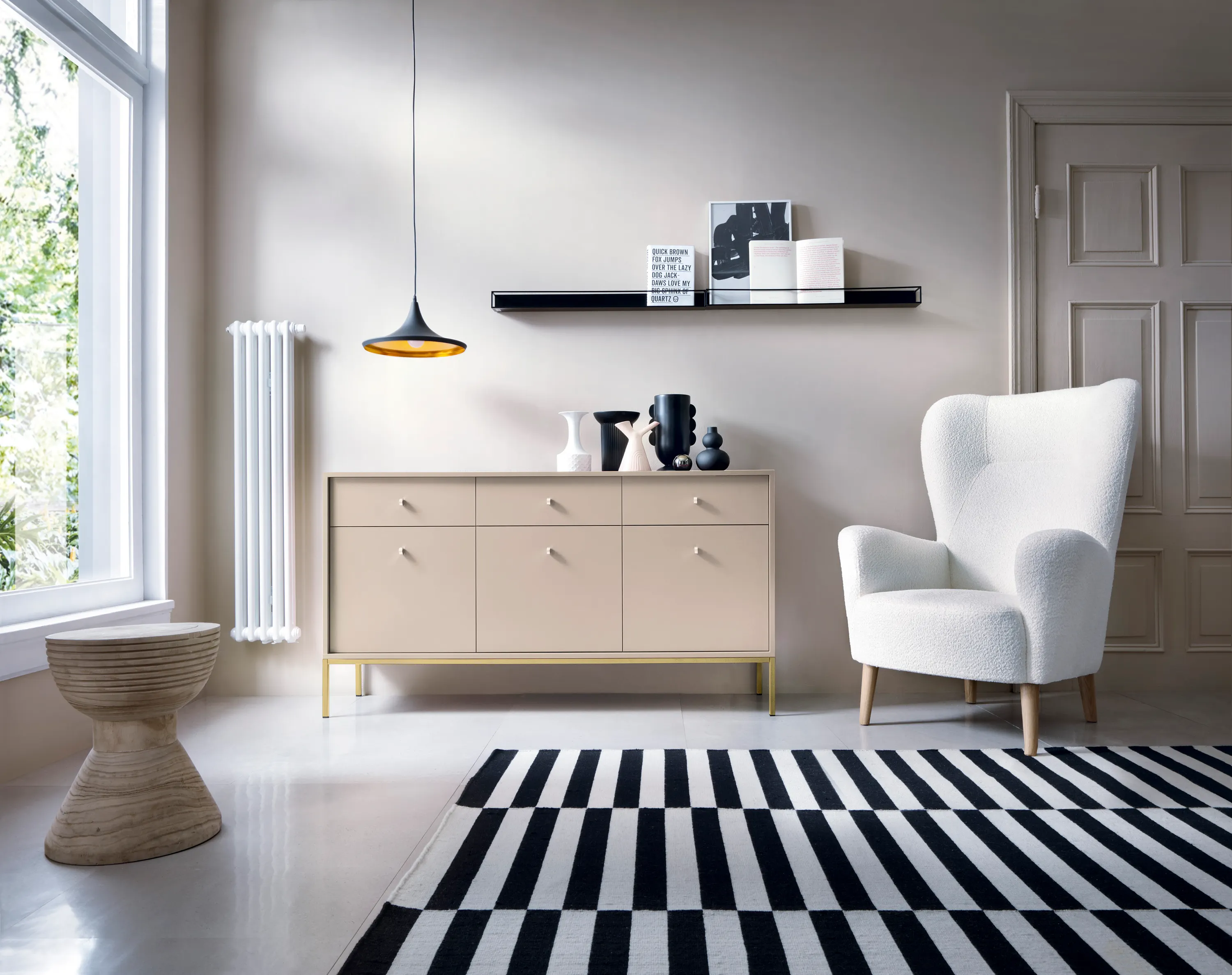 Komoda 3-drzwiowa z 3 szufladami MONO Piaskowy, Złoty - MONO_MKSZ154_PIASKZL