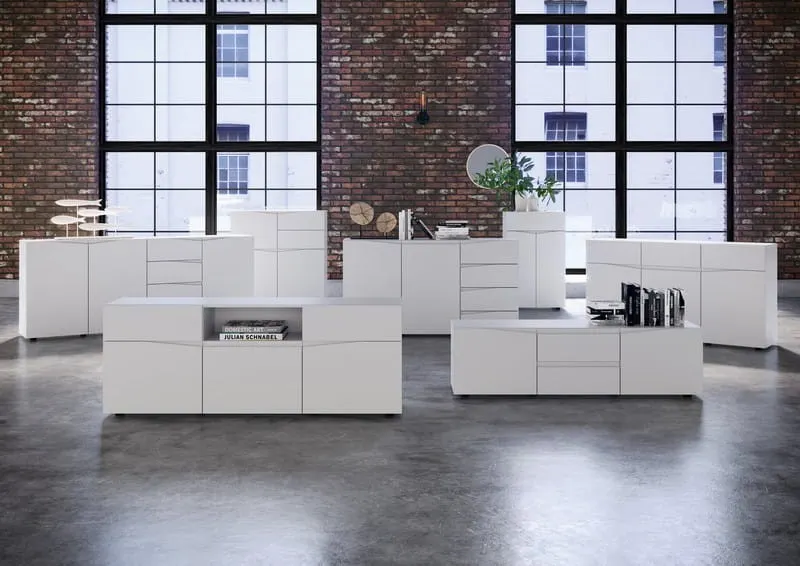 Szafka RTV LUCCA 5 3-drzwiowa z szufladami biała 165x62x38cm - TH-100-1318