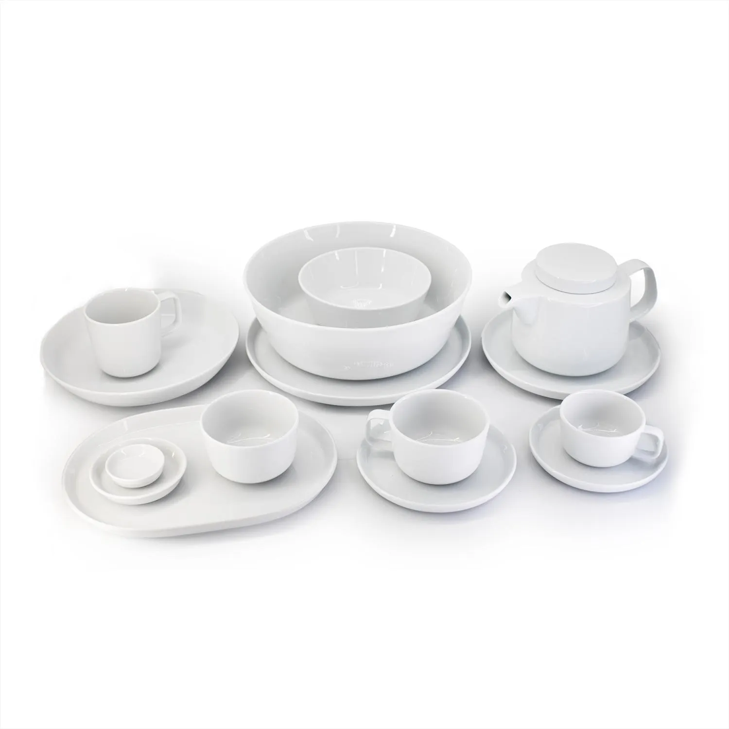  porcelanowy zestaw, naczynia kuchenne, komplet talerzy, dzbanek do herbaty, kubki i miski