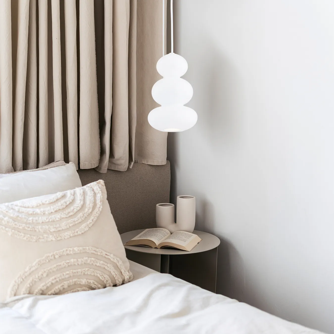 image Poduszka, Wystrój domu, Lampa, Książka