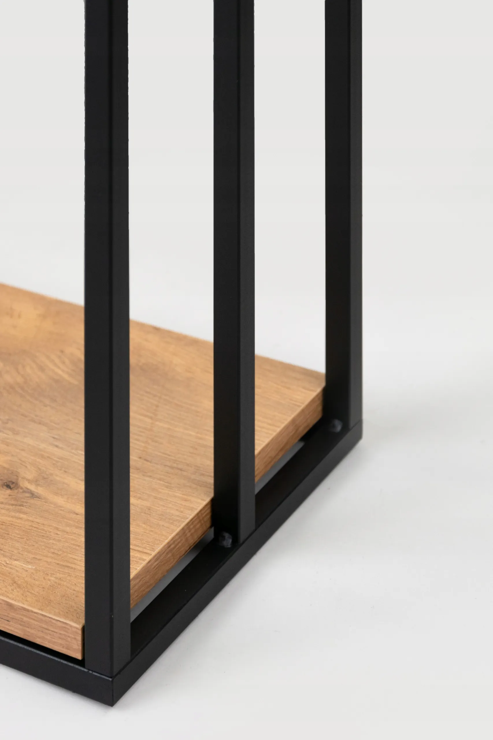 Wieszak na ręczniki metalowy CLECY 50x23x92 czarny efekt drewna - LD_TZ000382