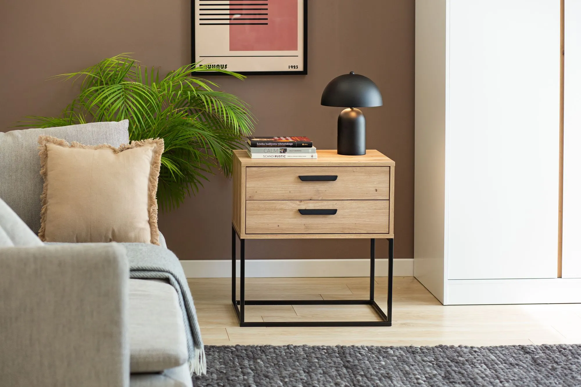 Szafka nocna z 2 szufladami na stelażu 60cm CADRO 6 z uchwytem dąb artisan - INT_5003332