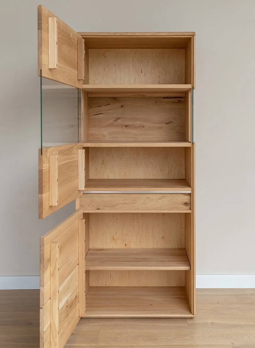 Witryna drewniana szklana DIVISIONE niska listwy led lewa dąb olejowany - ZIDIV03L