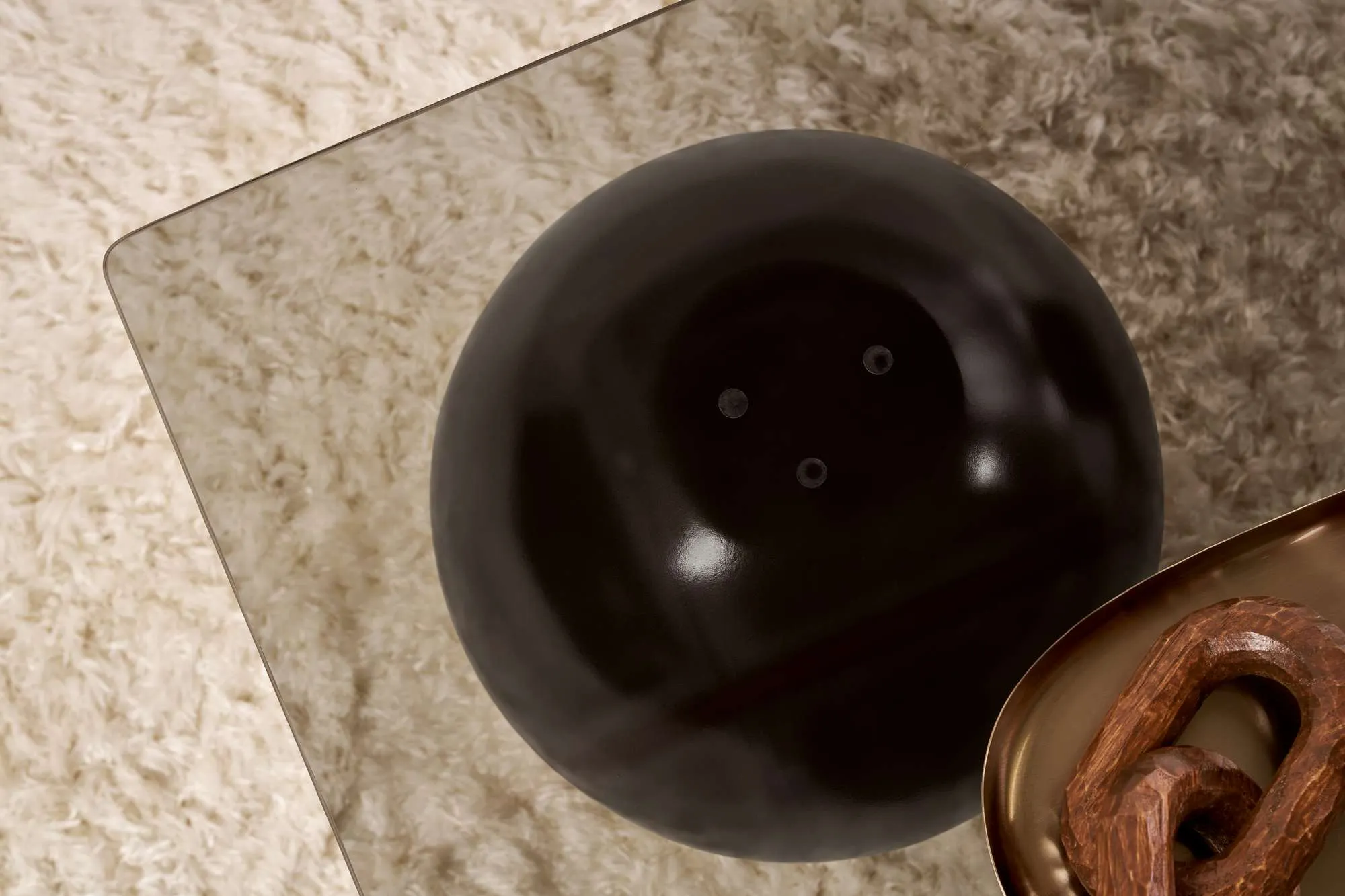 Stolik kawowy SERA 75x110 cm nogi czarne kule blat szklany szary - ASI_857NRD1122