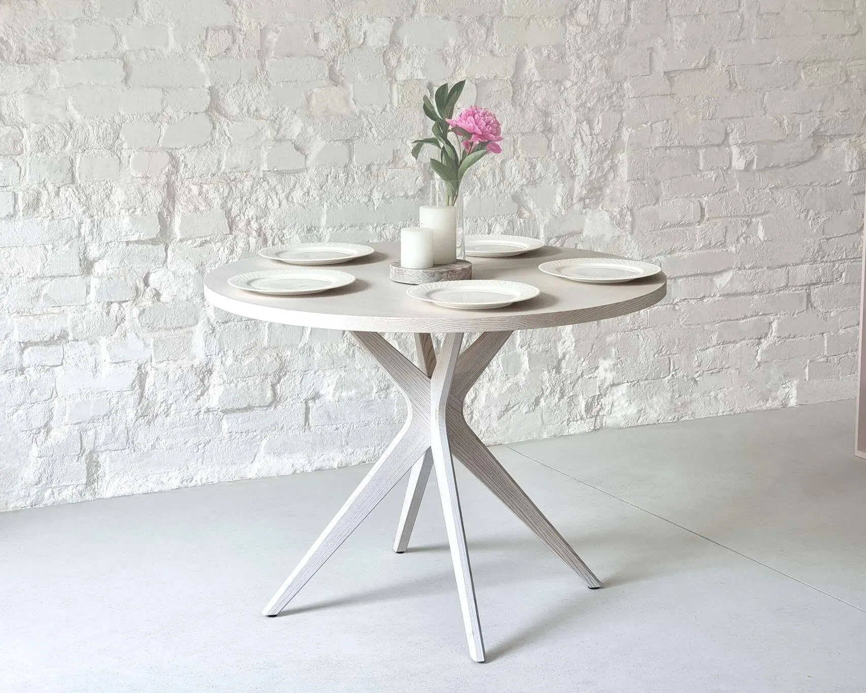 Stół okrągły JUBI BOLD 100cm jesion biały - NRGBTJ100_WHITE