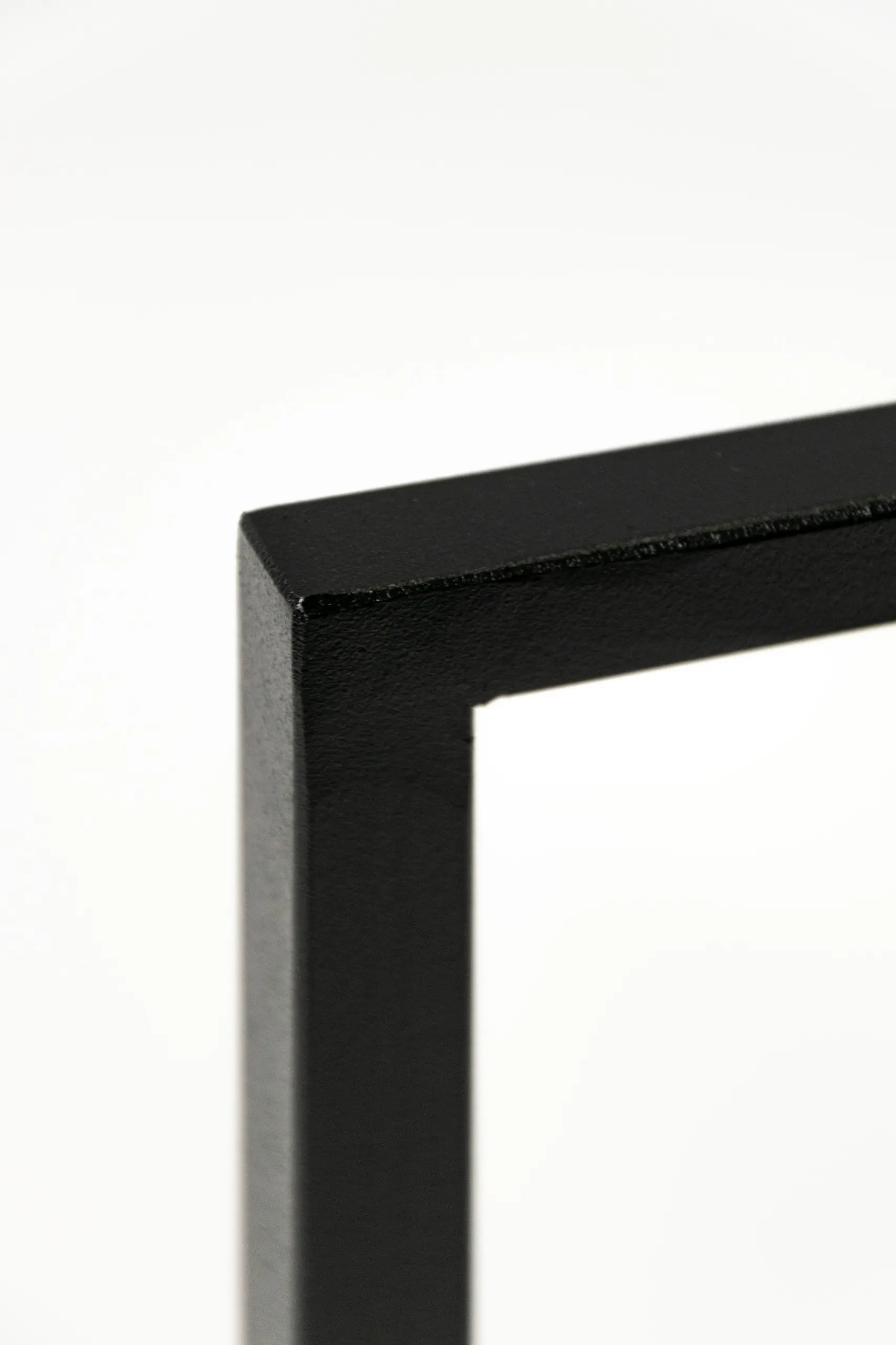 Wieszak na ręczniki metalowy OLIVER M czarny - LD_TZ000213