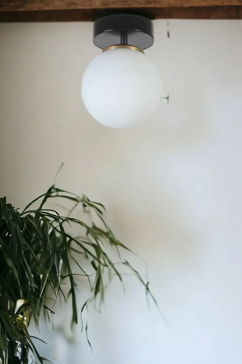 Żyrandol kulisty YENI CAN TEKLI biały czarny - ASI_846STL5223