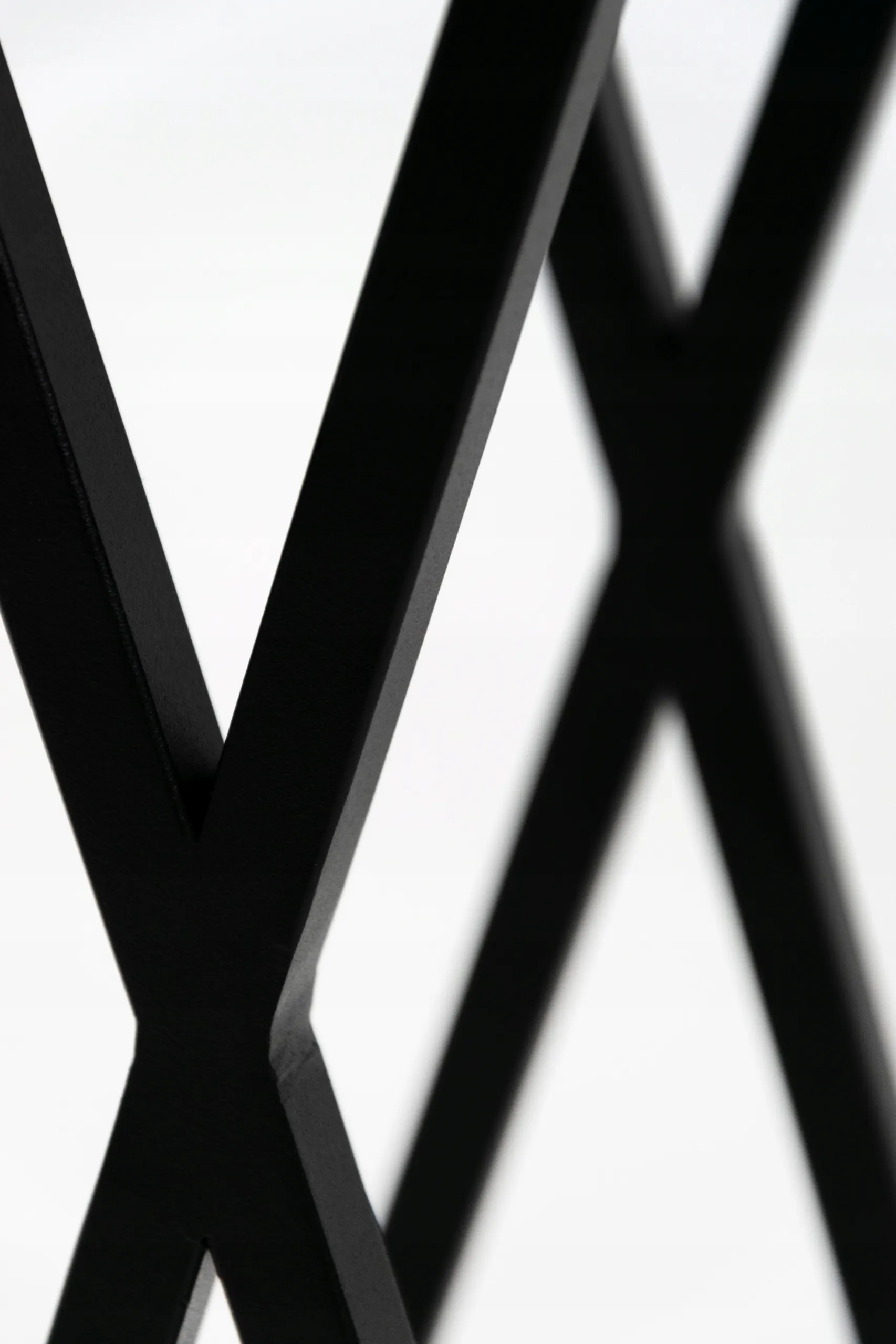 Kwietnik stojący VICHY S metal drewno olejowane czarny naturalny - LD_TZ000222