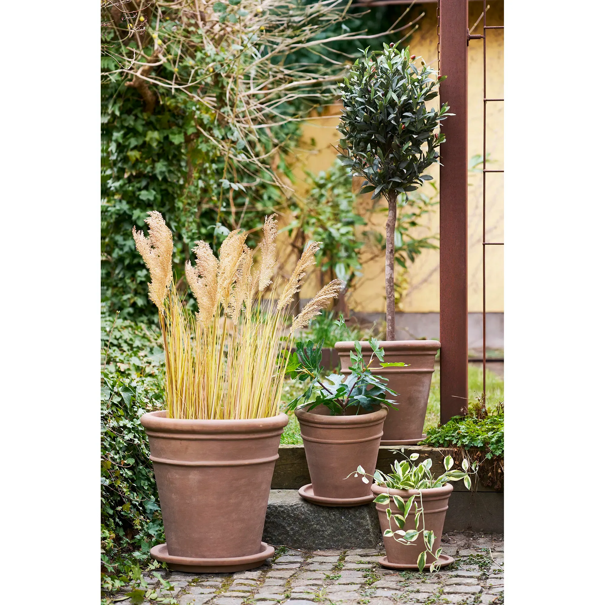 Podstawka pod doniczkę STOCKPORT terakota fi25x2 cm brązowa - 9001165