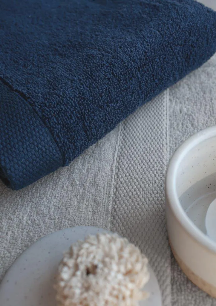 Ręcznik frotte MISTY 50x100 gramatura 450 granatowy - FARO_29459