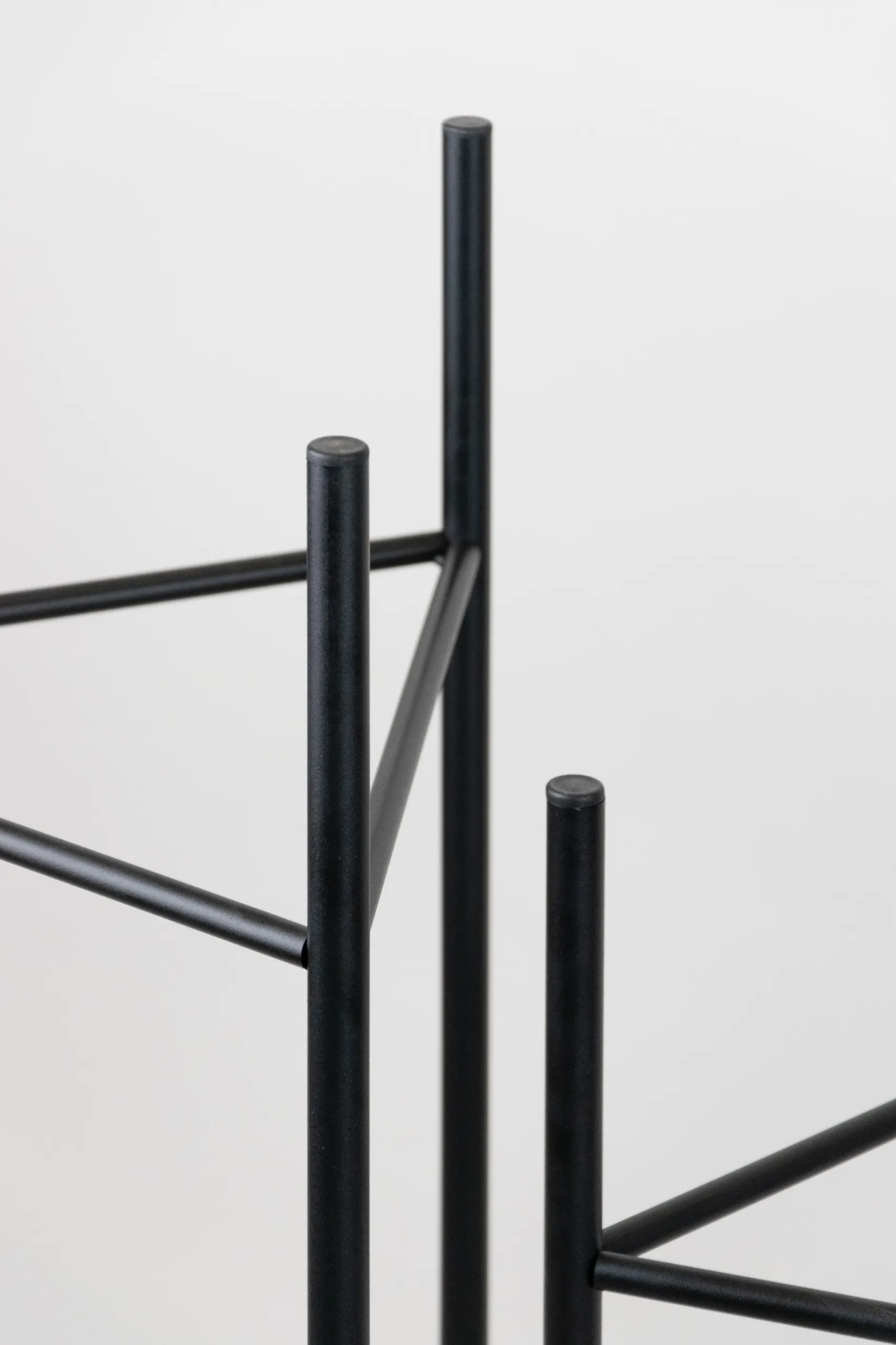 Kwietnik-stojak na donice metalowy SENS L czarny - LD_TZ000019