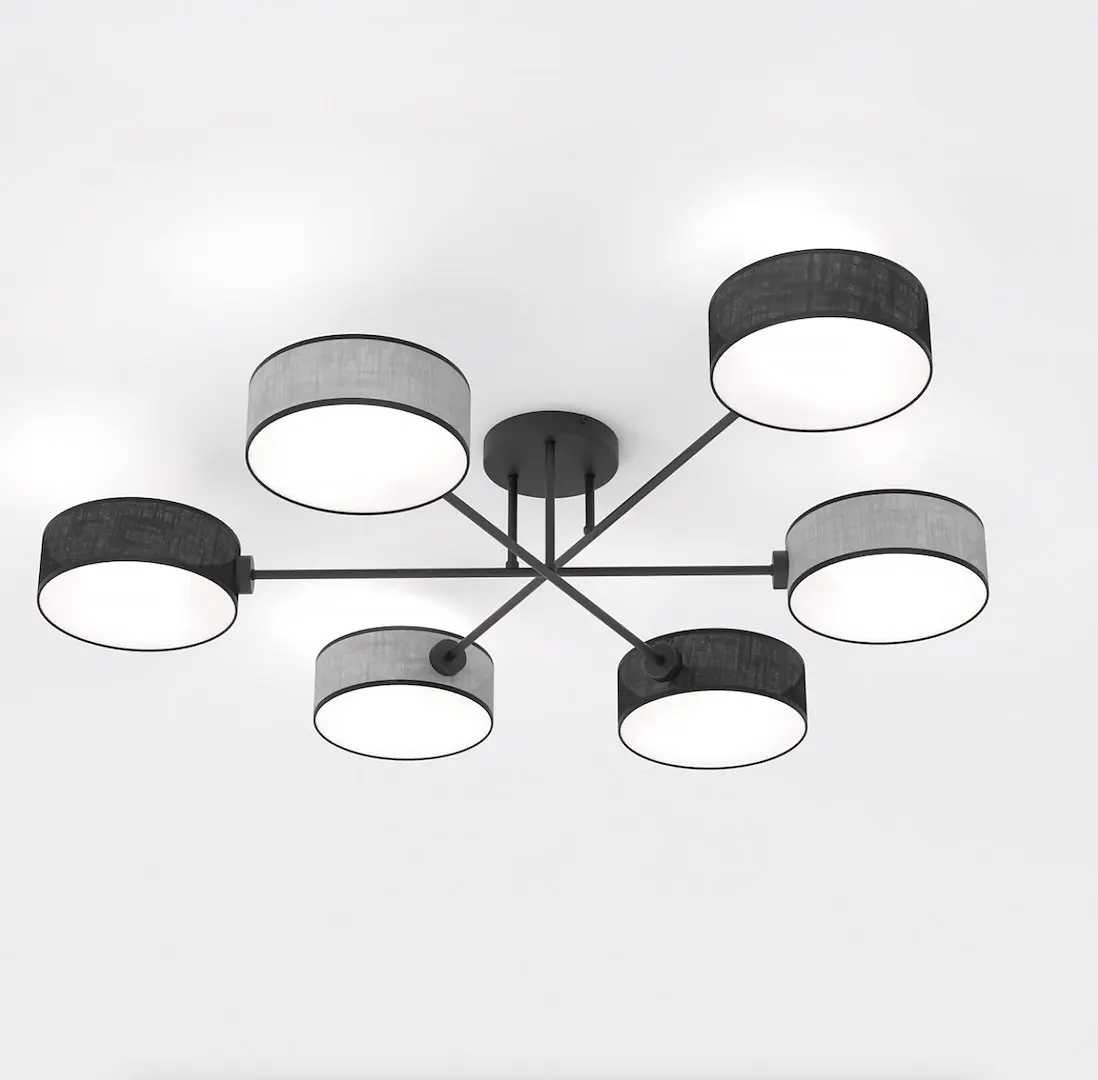 image lampa sufitowa, kinkiet sufitowy, kolor czarny, metalowy stelaż, pierścienie lampy