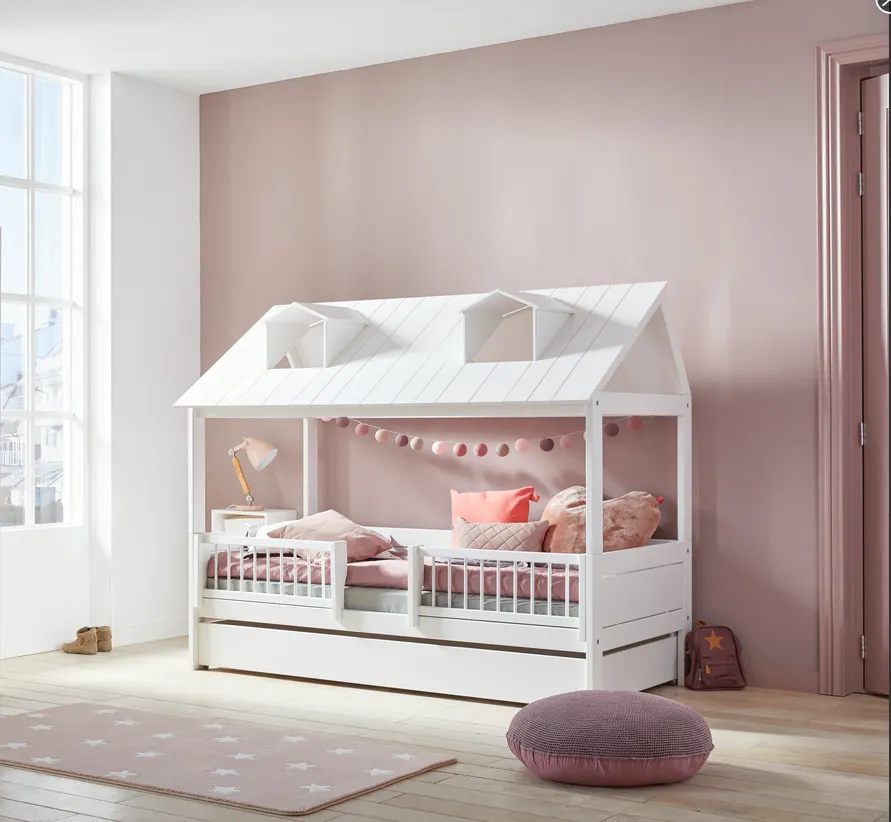 Łóżko dziecięce domek 120x200 BEACH HOUSE drewniane z barierką i akcesoriami Wystrój domu, Meble, Łóżko, Łóżko piętrowe, Poduszka