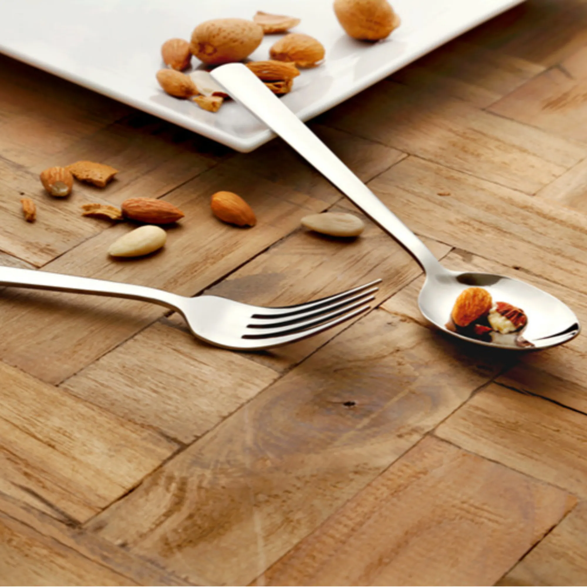 image migdały, sztućce, łyżka, drewno, orzechy