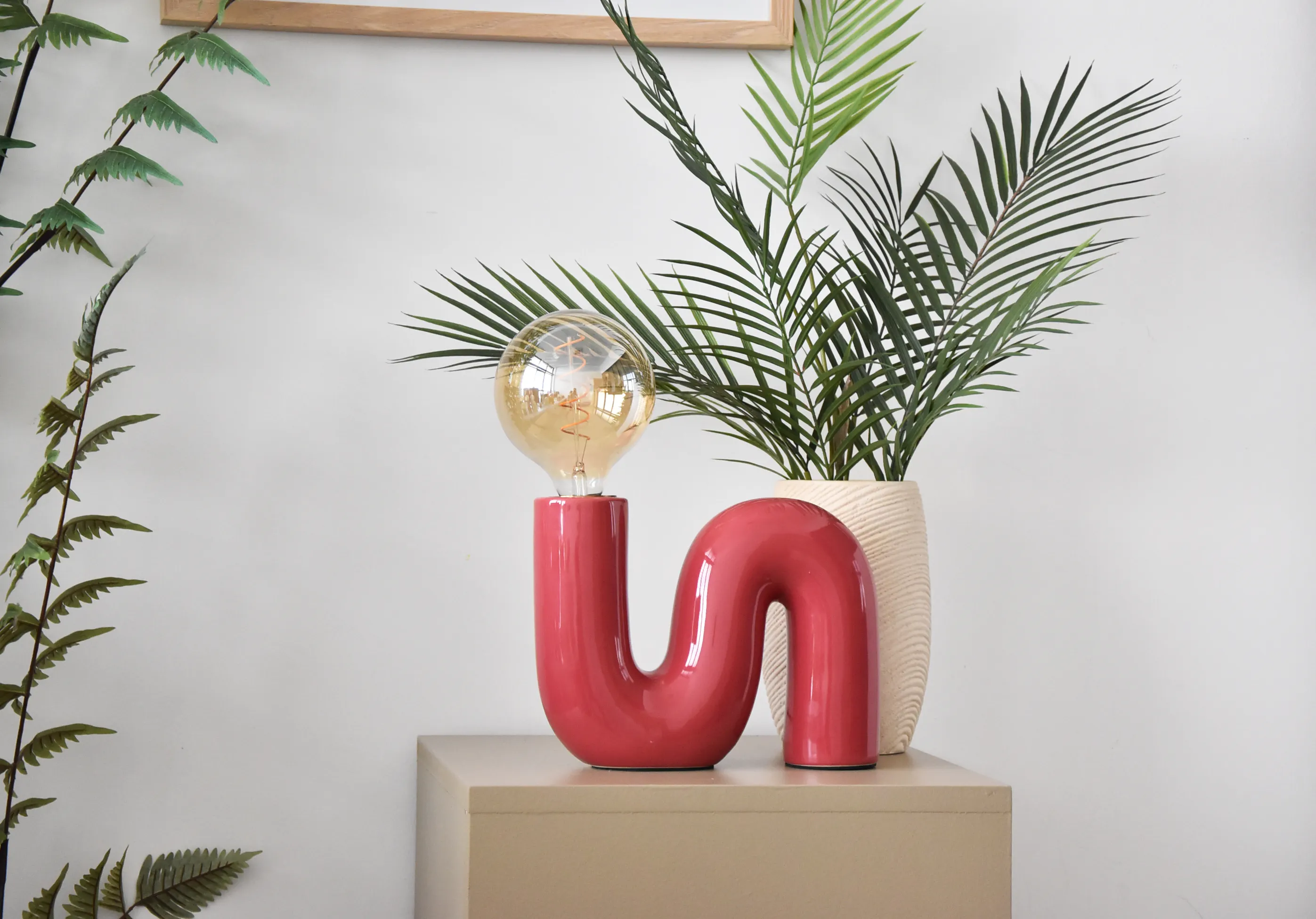 Lampa stołowa ceramiczna POP SERPENT z włącznikiem czerwona - LX23818