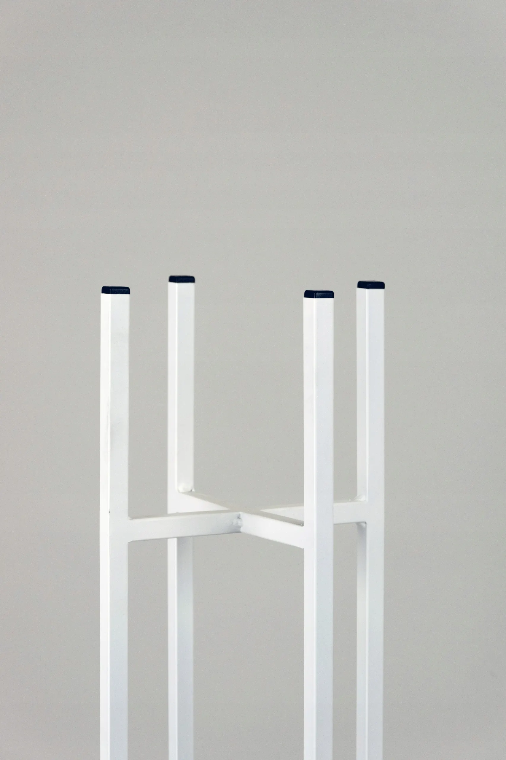 Kwietnik-stojak na donice metalowy ANGERS L biały - LD_TZ000124