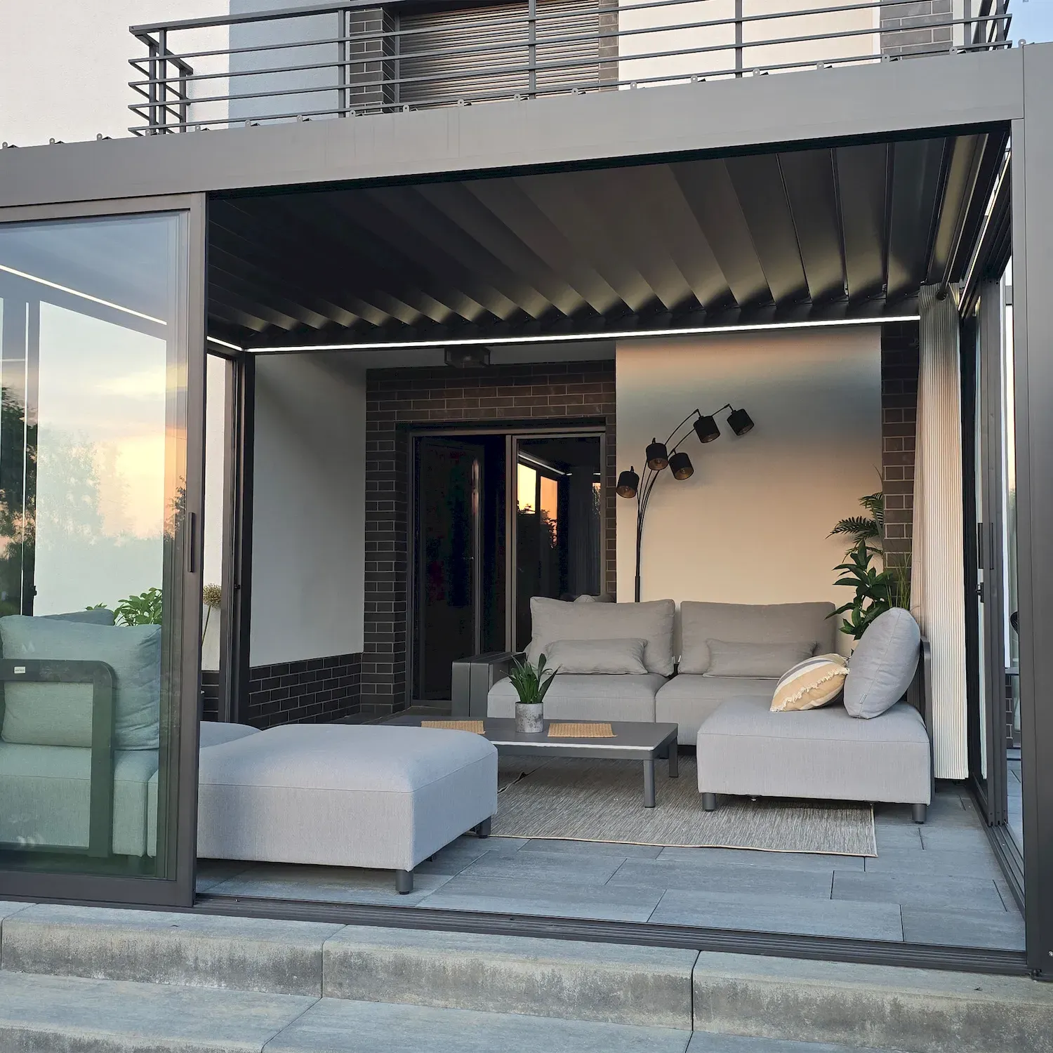 Drzwi przesuwne S8 LUXE 370x238cm (do pergoli 4m wys.2,5m ) antracyt Esti&Esta — zdjęcie 7