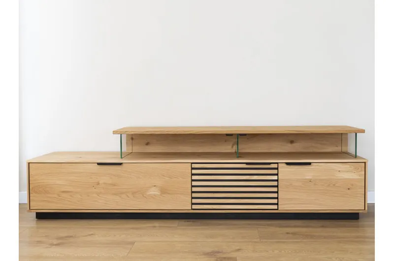 Szafka RTV dębowa wisząca lamele TIRANO Dąb olejowany, Czarny - ZITIR04L