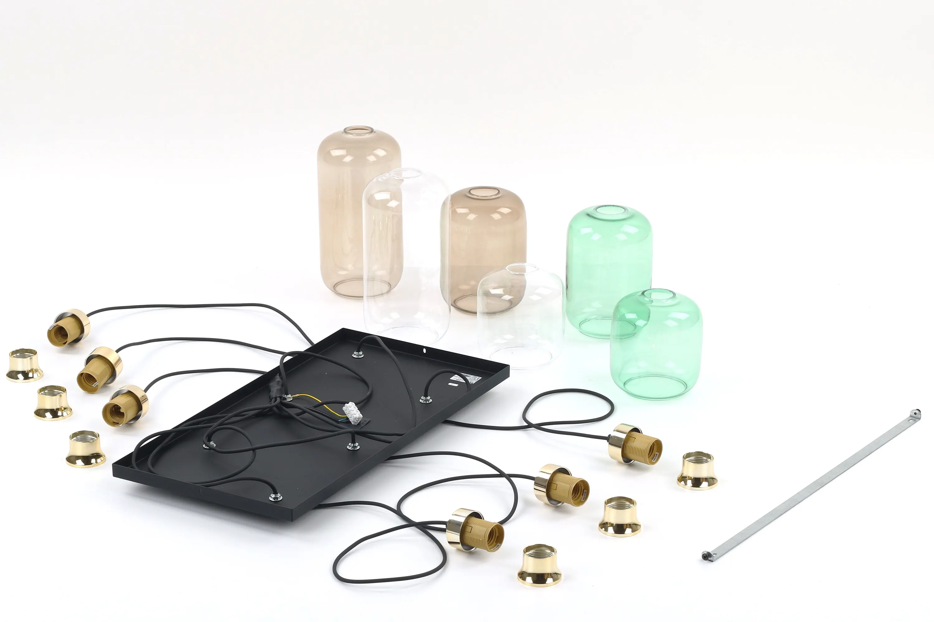 Lampa wisząca MARCO czarna ze złotymi elementami różnokształtne i różnokolorowe klosze transparentne brązowe i zielone 130x66x31cm - TK_3328