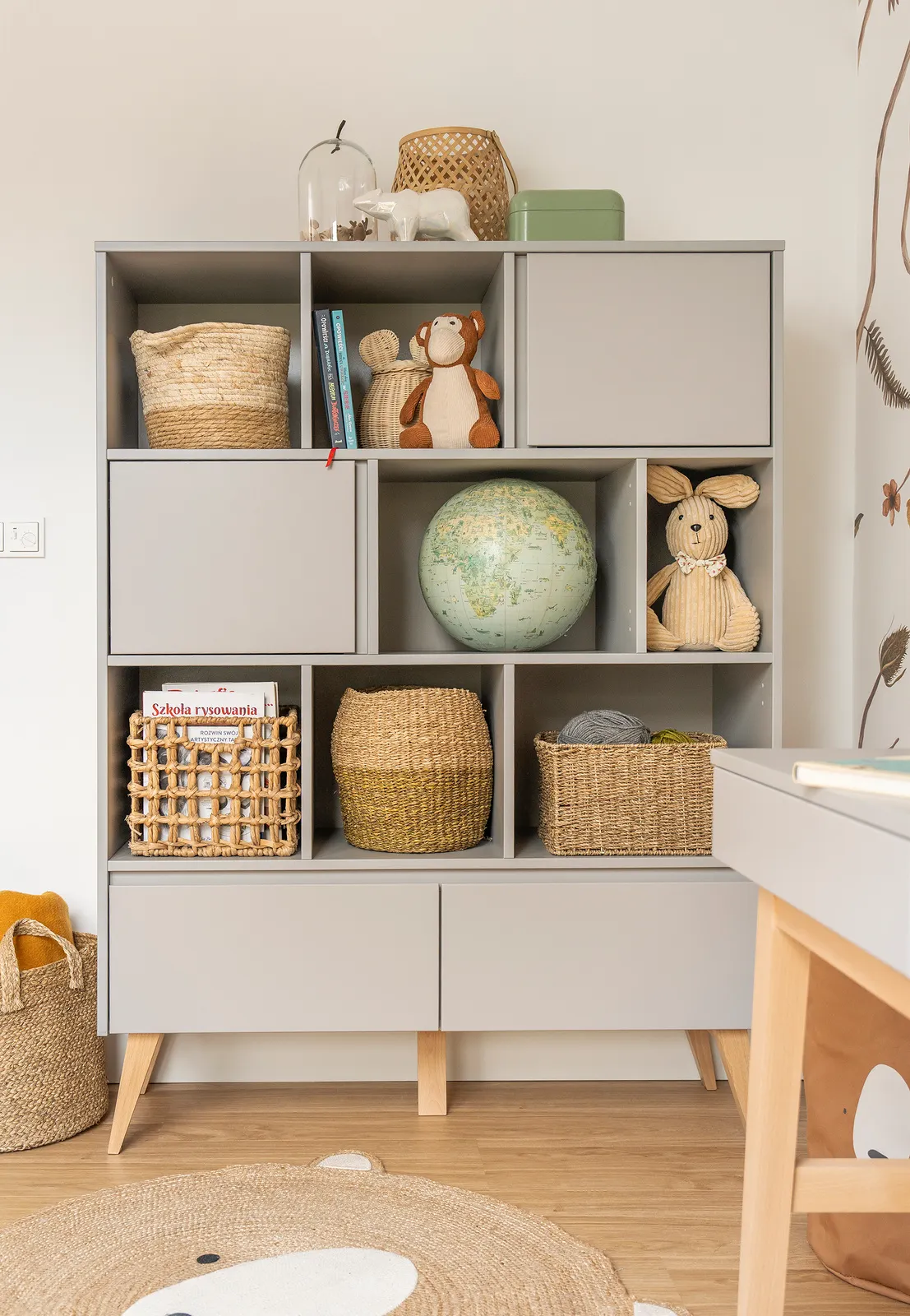 Regał niski z szufladami SWING 120x160 szary - PIN_034-071-197