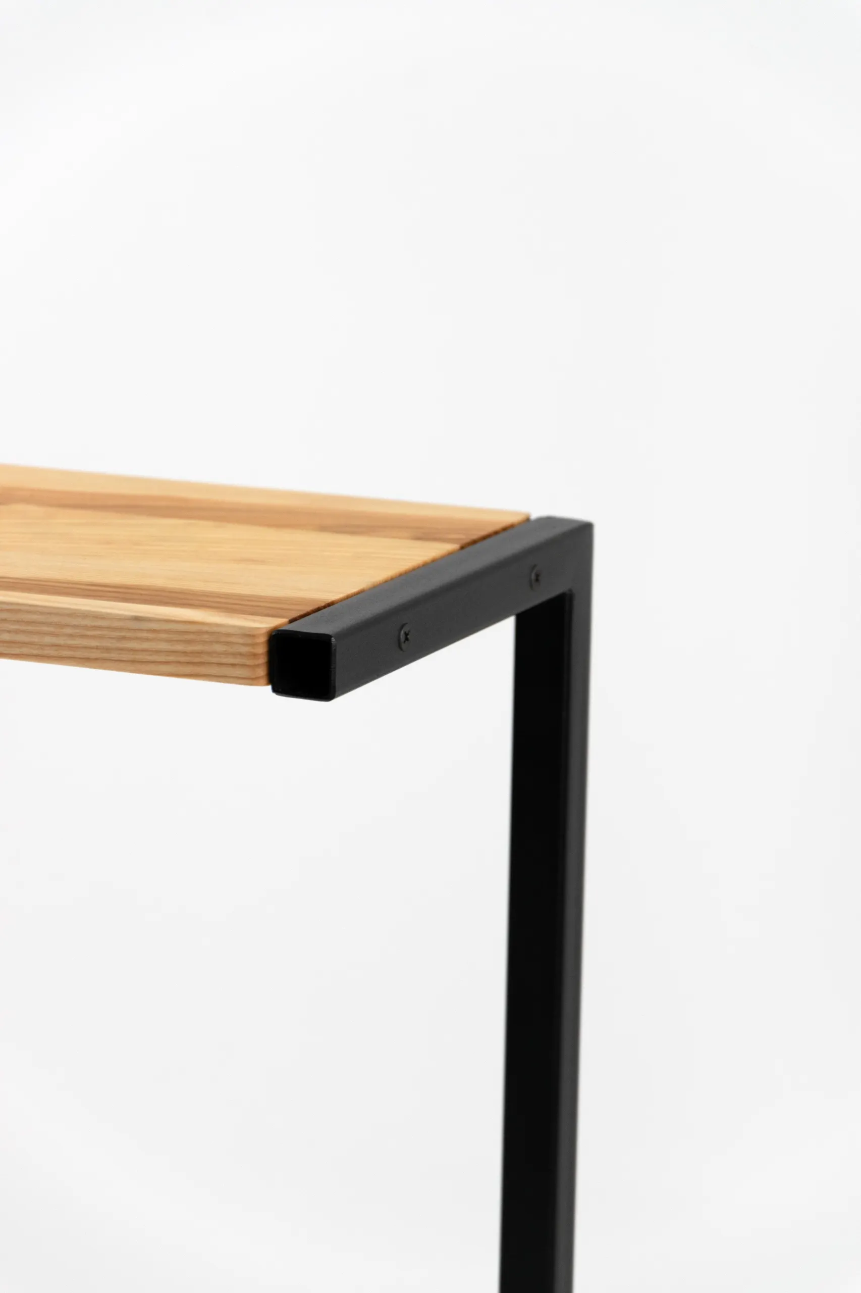 Kwietnik stojący metalowy AMIENS L czarny naturalny - LD_TZ000229