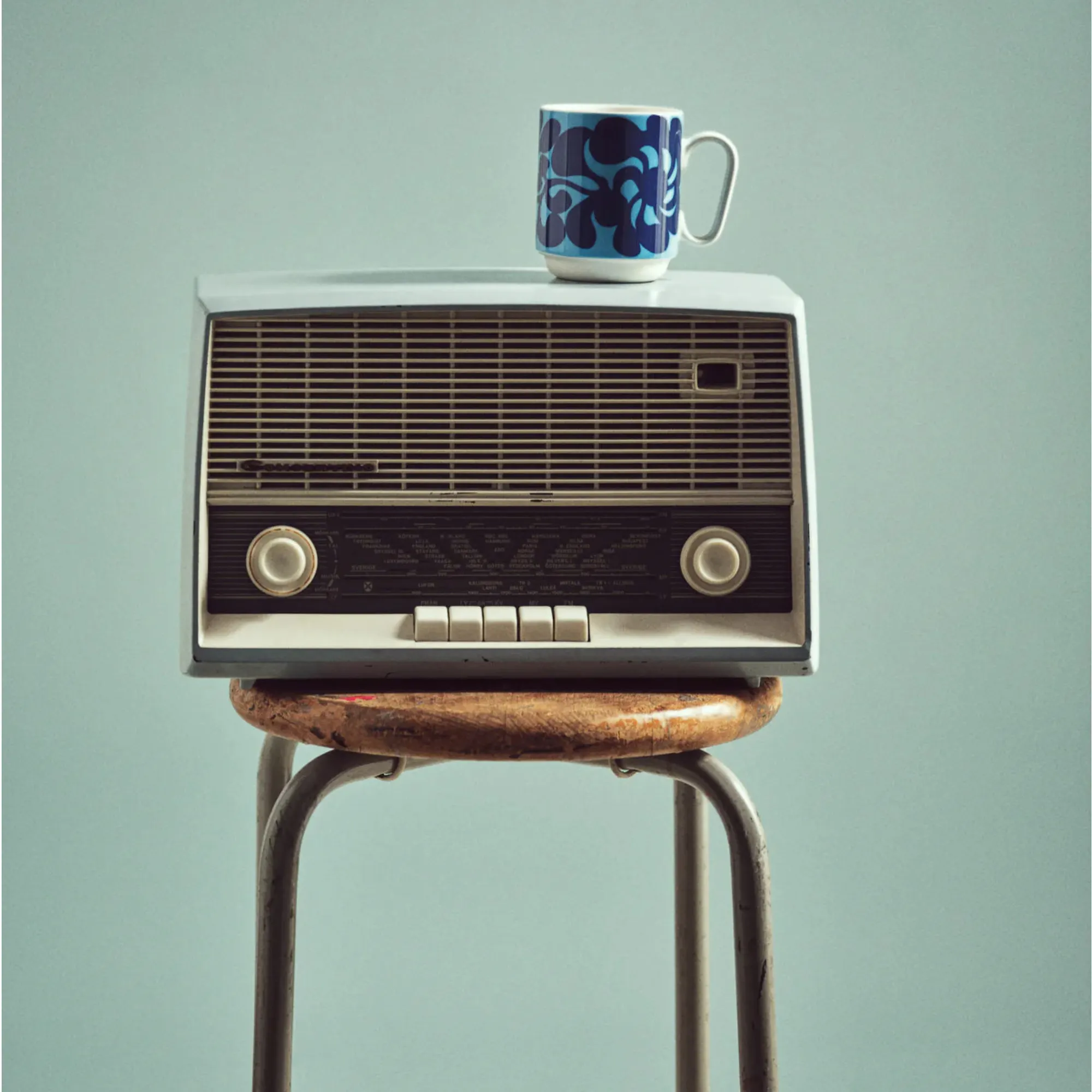 radio, retro, mug, turquoise, stool