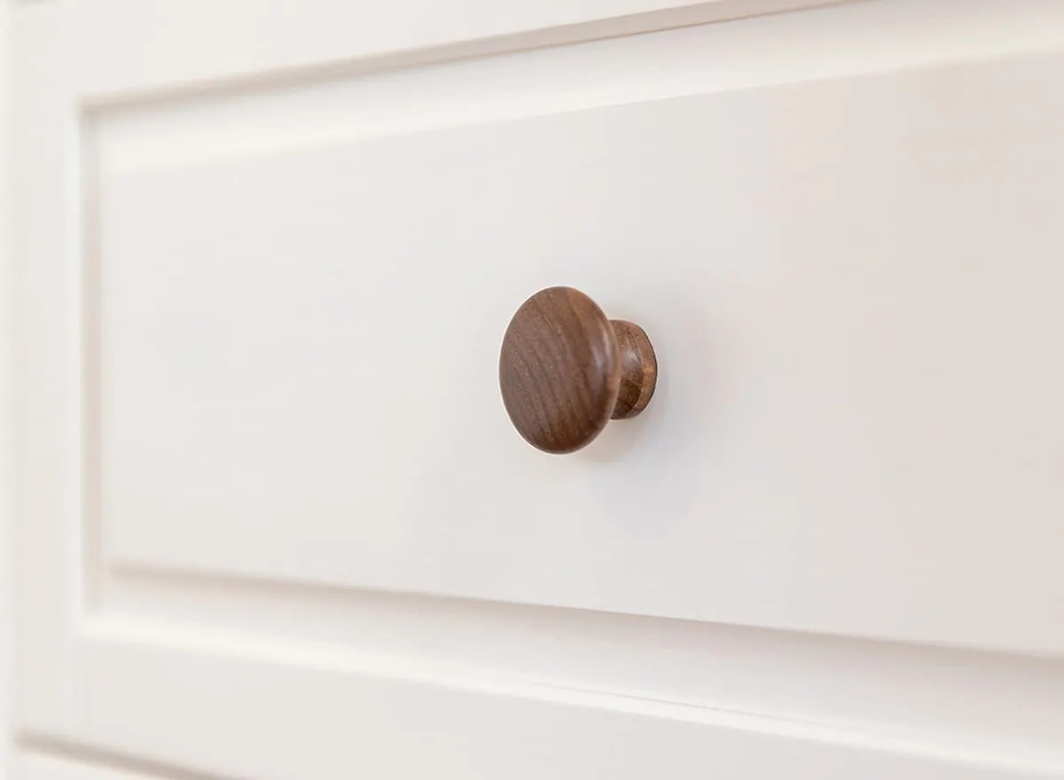 Szafka RTV mała MARONE ELITE z 2 szufladami biała, tabacco - PLMEL09/T