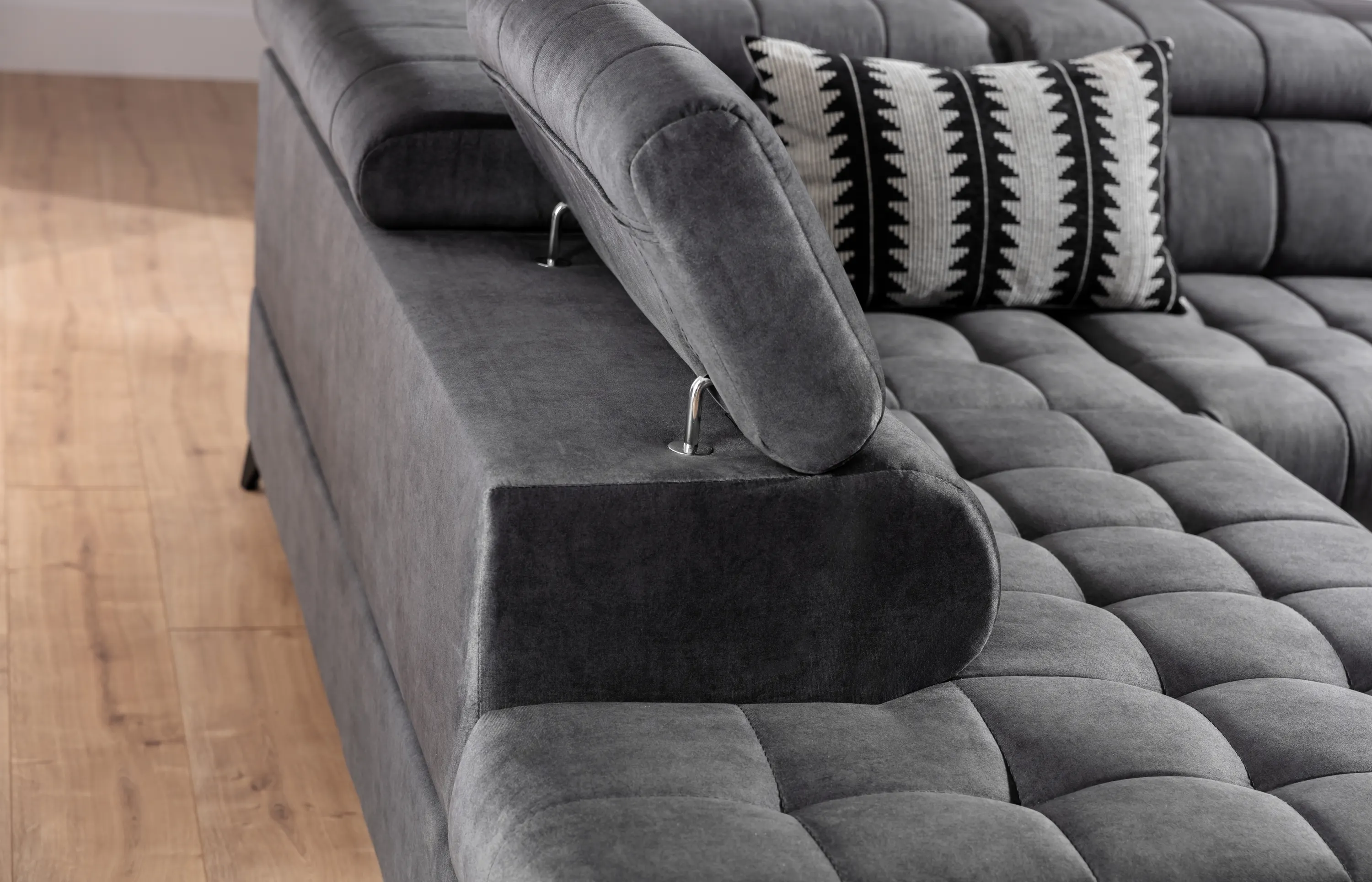 Narożnik lewostronny VALORIS MAXI regulowane zagłówki i podłokietniki tkanina Zeta 305 beżowy - B_168598