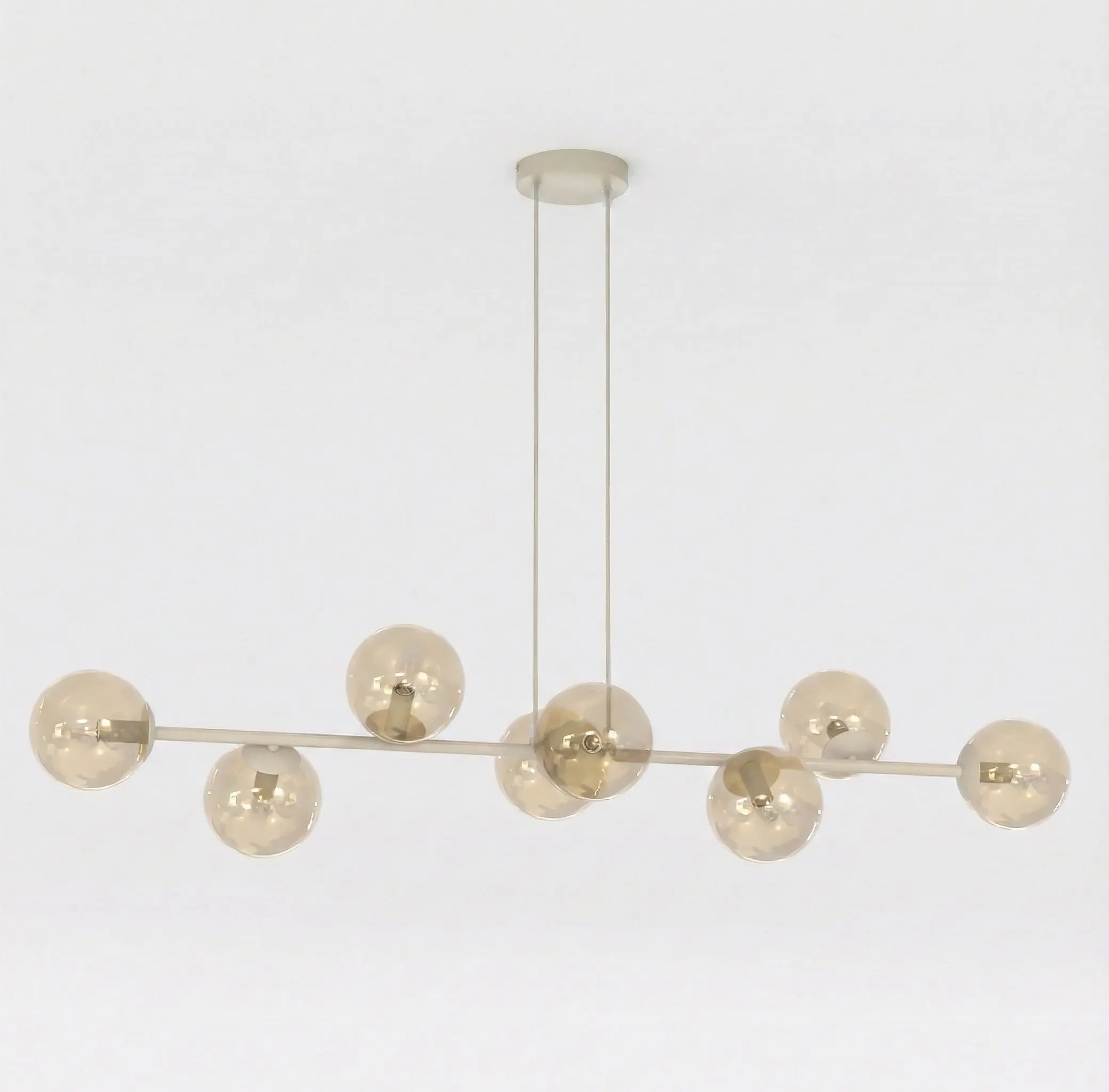 image lampa sufitowa, kule szklane, kryształowe kule, minimalistyczna lampa, zawieszenie długie